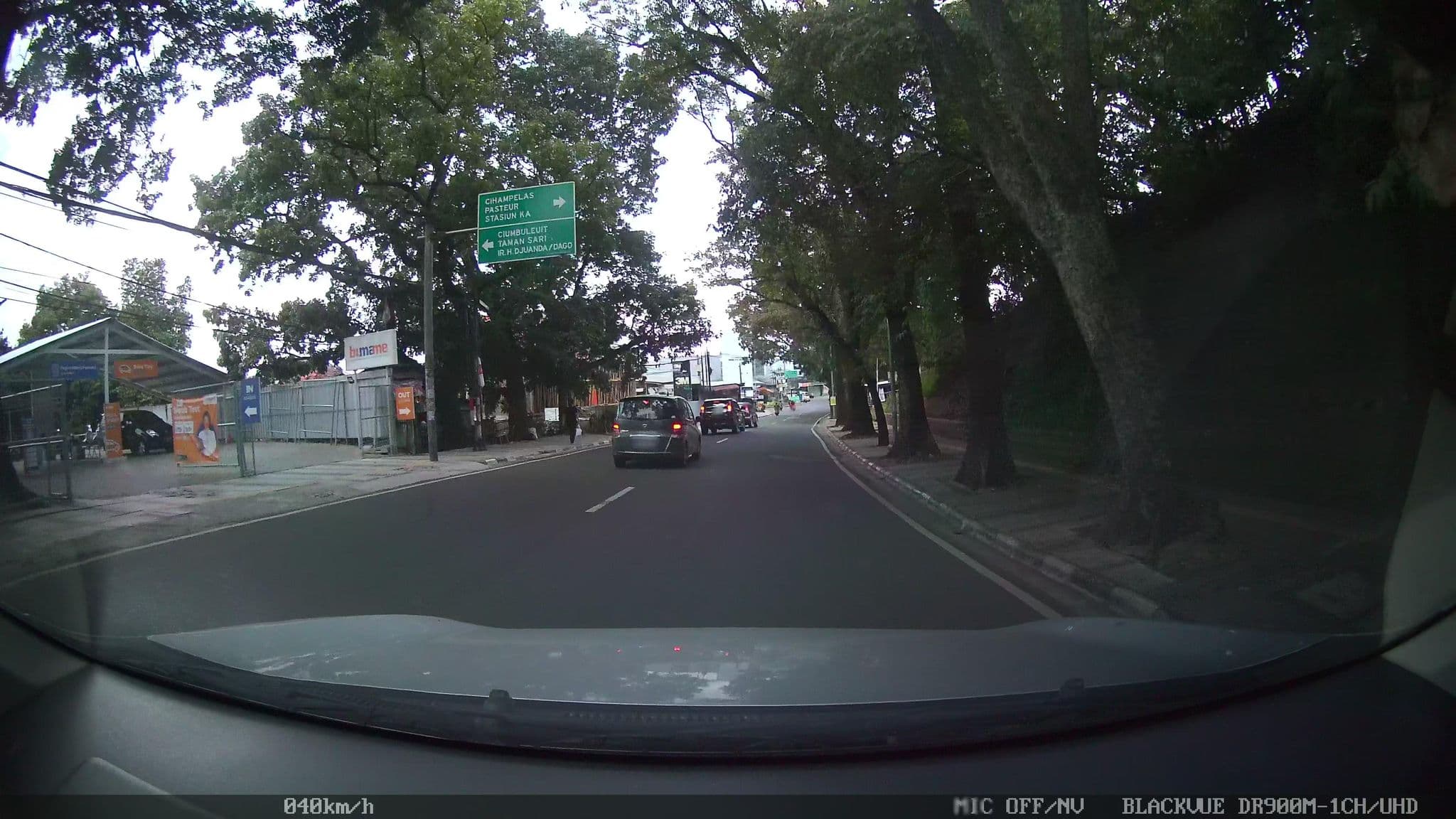 Street view near Hotel umar, Bandung — © kaart_2 (CC BY-SA · Mapillary)