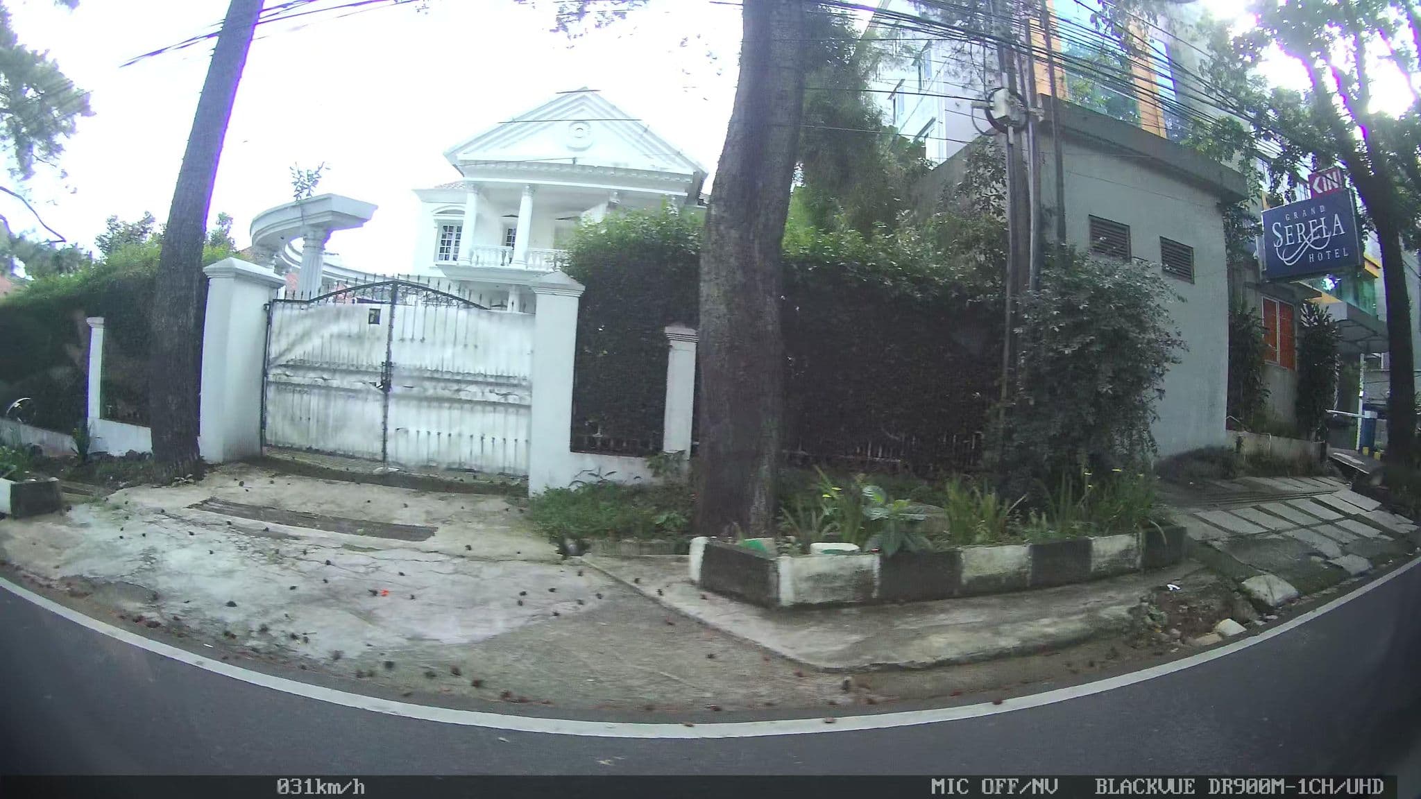 Street view near Barracuda meeting room, grand seriti hotel bandung, Bandung — © kaart5 (CC BY-SA · Mapillary)