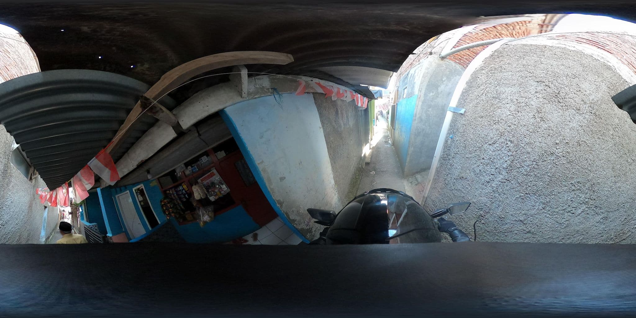 Street view near Livingroom, Bandung — © Kaart_Local (CC BY-SA · Mapillary)