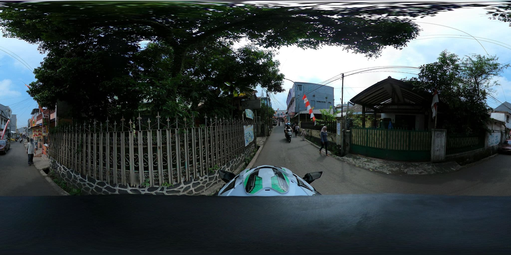 Street view near Wafa's boarding house, Cimahi — © Kaart_Local (CC BY-SA · Mapillary)