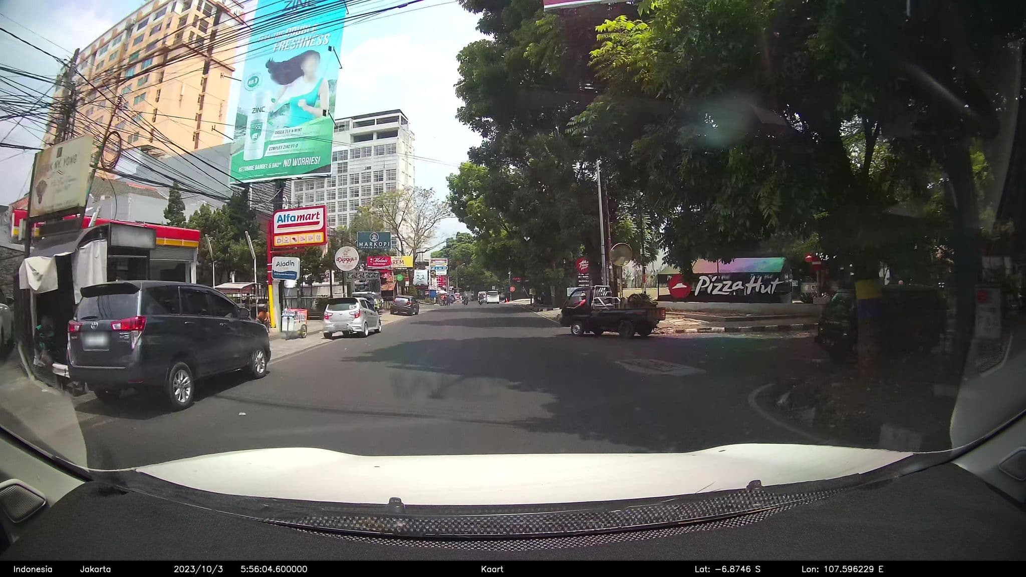 Street view near 1208 Cribs, Bandung — © kaart5 (CC BY-SA · Mapillary)