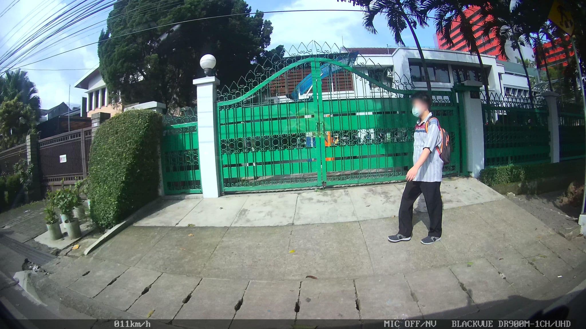 Street view near Mansionpine Resort, Bandung — © kaart_2 (CC BY-SA · Mapillary)