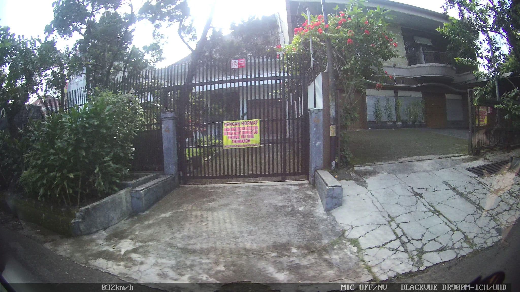 Street view near The Imperium International Bandung, Bandung — © kaart5 (CC BY-SA · Mapillary)