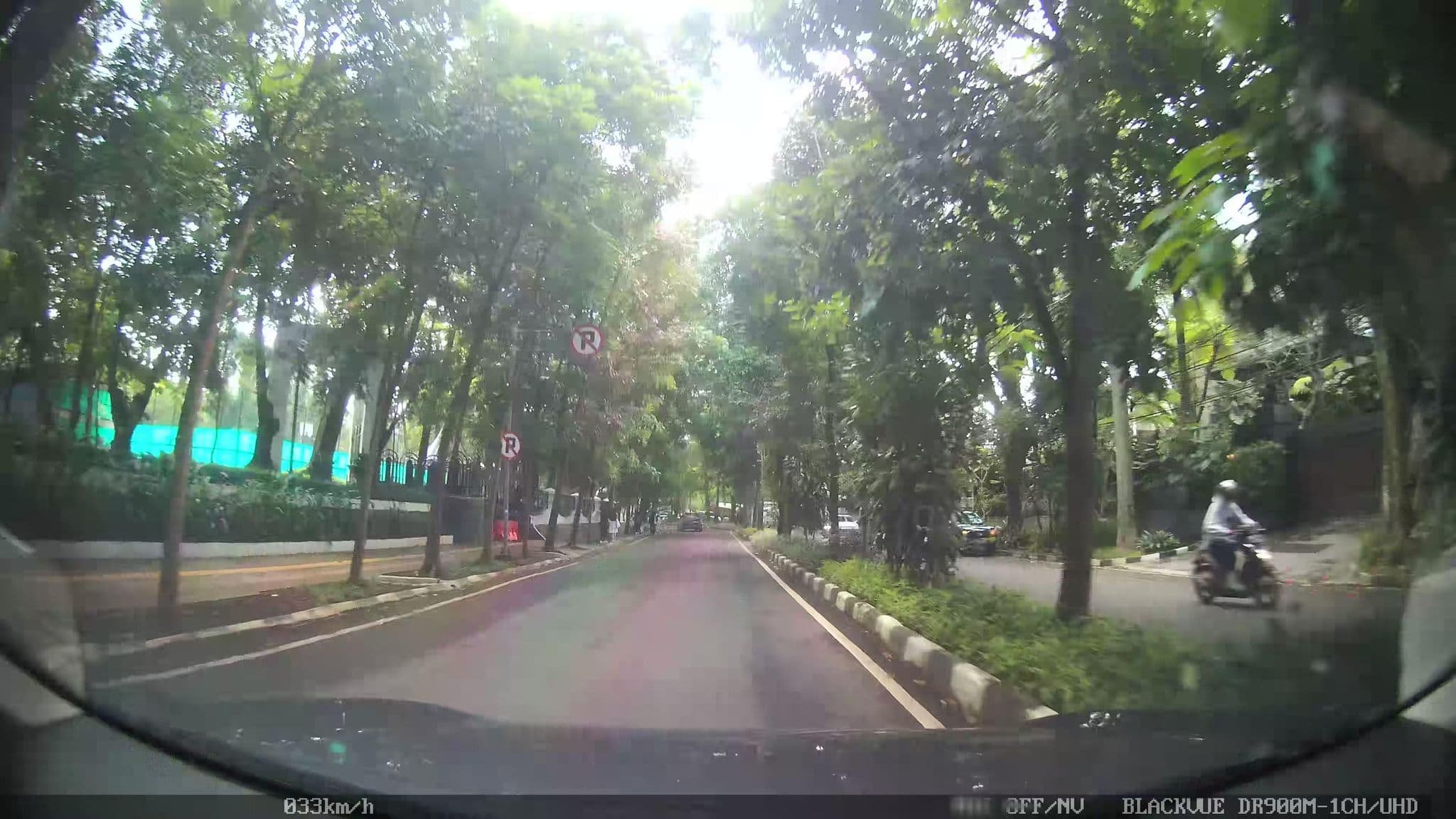 Street view near Rumah Cimandiri, Bandung — © kaart5 (CC BY-SA · Mapillary)