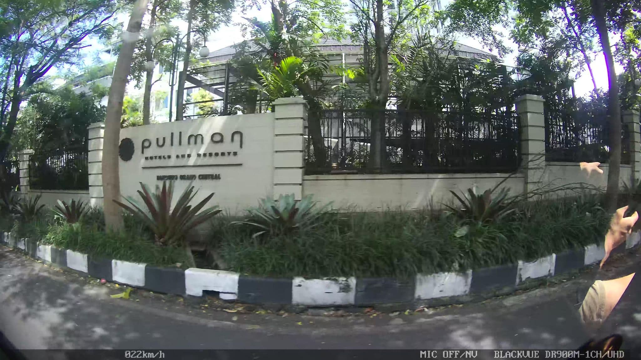 Street view near ibis Styles Bandung Braga, Bandung — © kaart_2 (CC BY-SA · Mapillary)