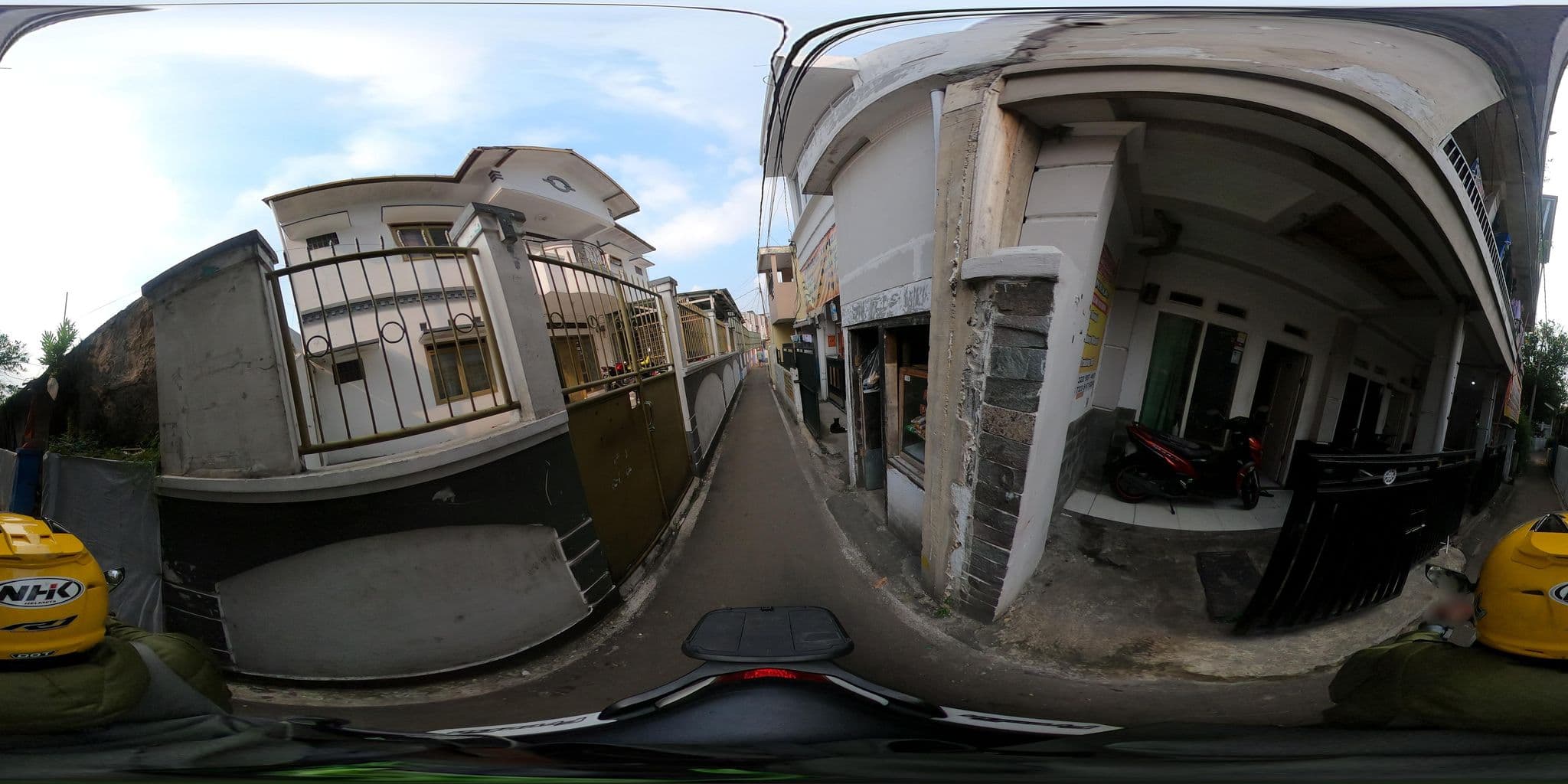 Street view near Kost Asdiyanto, Bandung — © Kaart_Local (CC BY-SA · Mapillary)