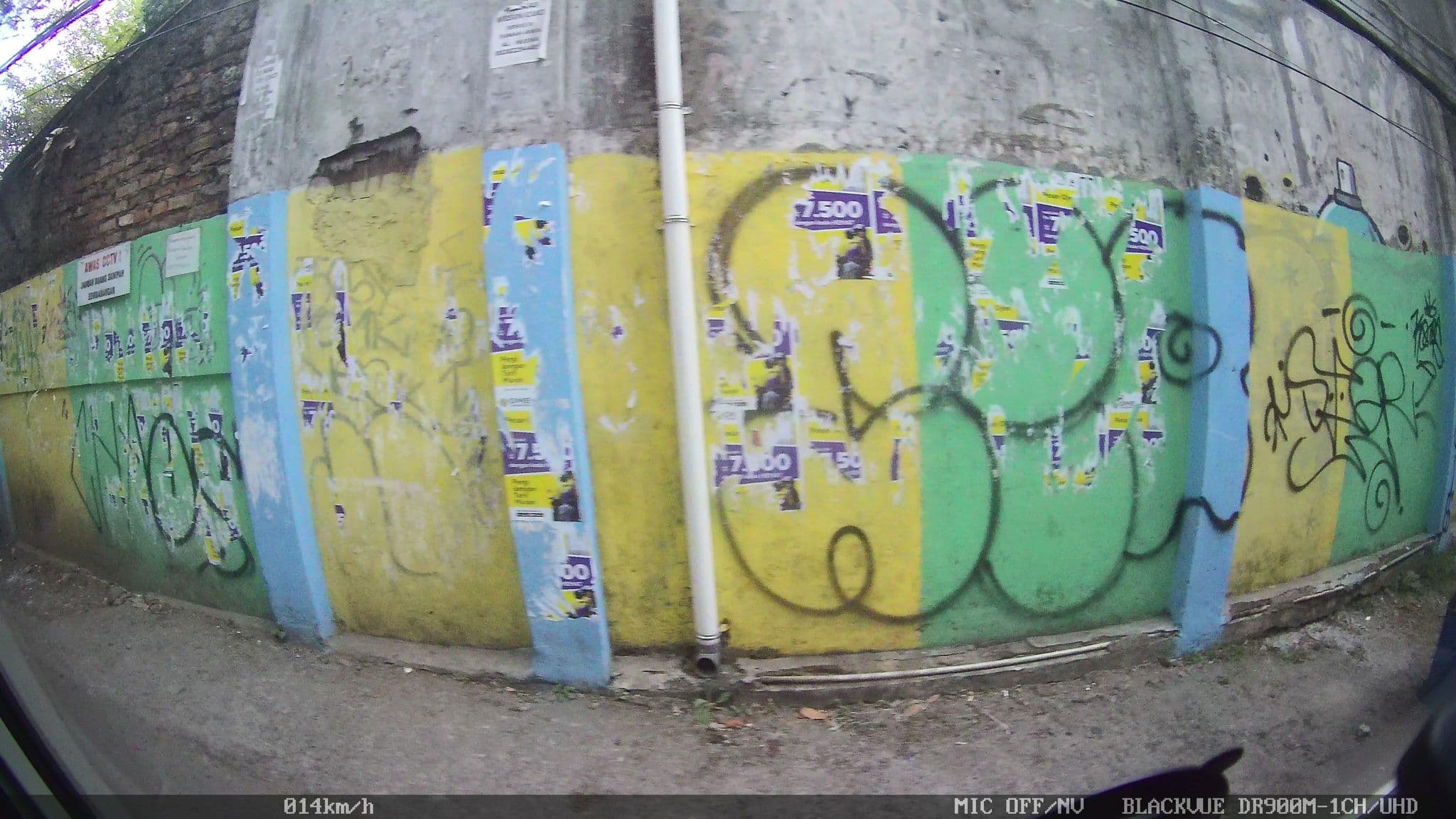 Street view near Wisma BI Tubagus Ismail, Bandung — © kaart_4 (CC BY-SA · Mapillary)