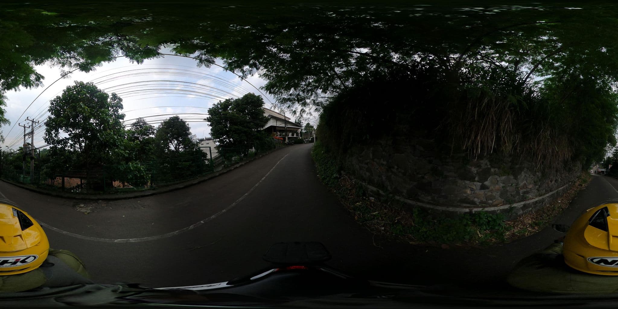 Street view near Dago's Hill Residence, Bandung — © Kaart_Local (CC BY-SA · Mapillary)