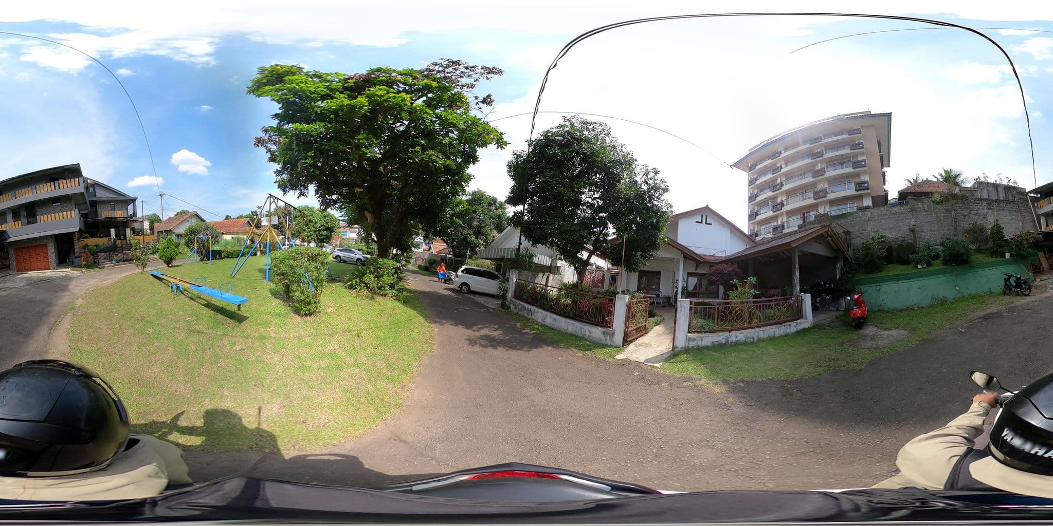 Street view near hotel jayakarta restaurant, Bandung — © Kaart_Local (CC BY-SA · Mapillary)