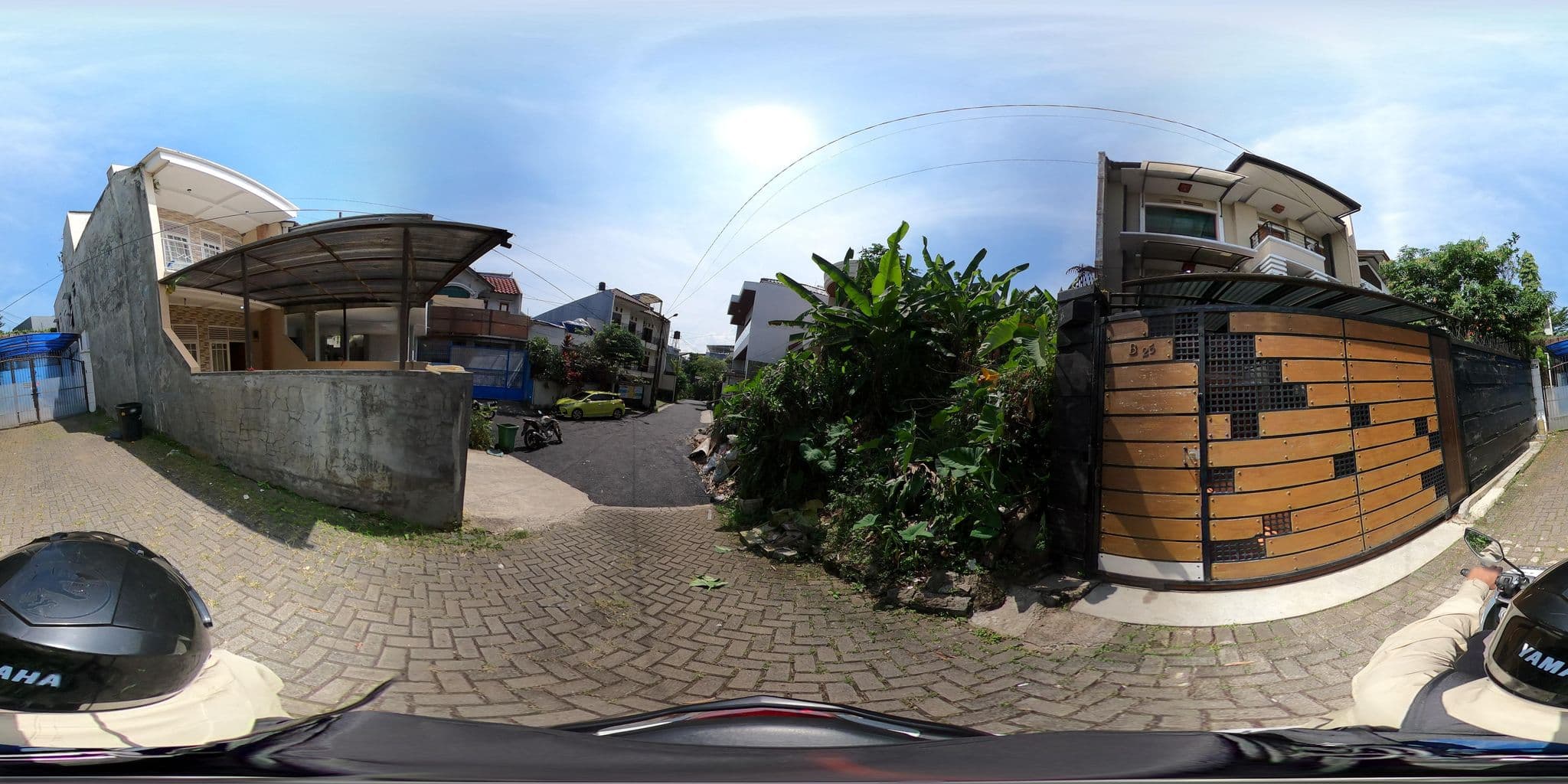 Street view near Kartipah 2510, Bandung — © Kaart_Local (CC BY-SA · Mapillary)