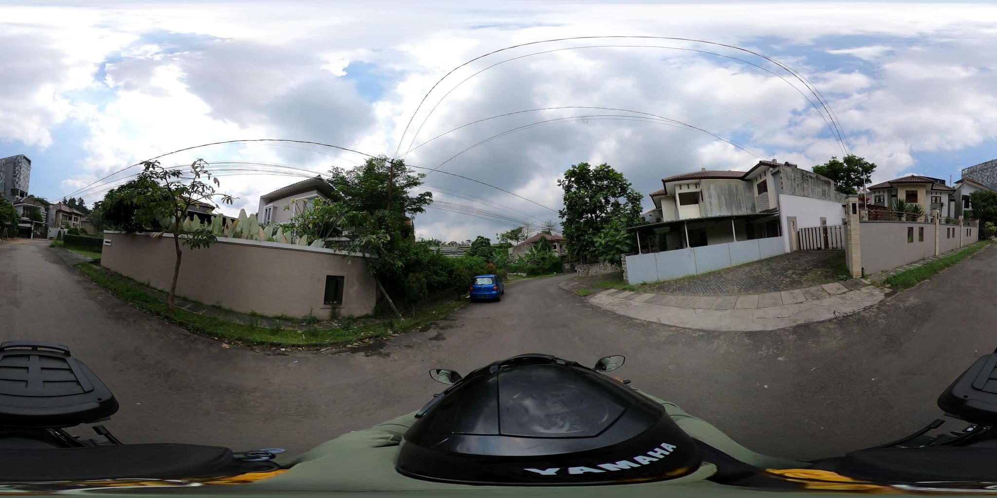 Street view near Travelllo Hotel, Lembang — © Kaart_Local (CC BY-SA · Mapillary)