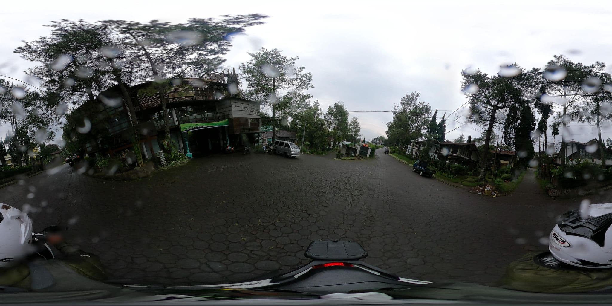 Street view near Vila Air Natural Resort, Lembang — © Kaart_Local (CC BY-SA · Mapillary)
