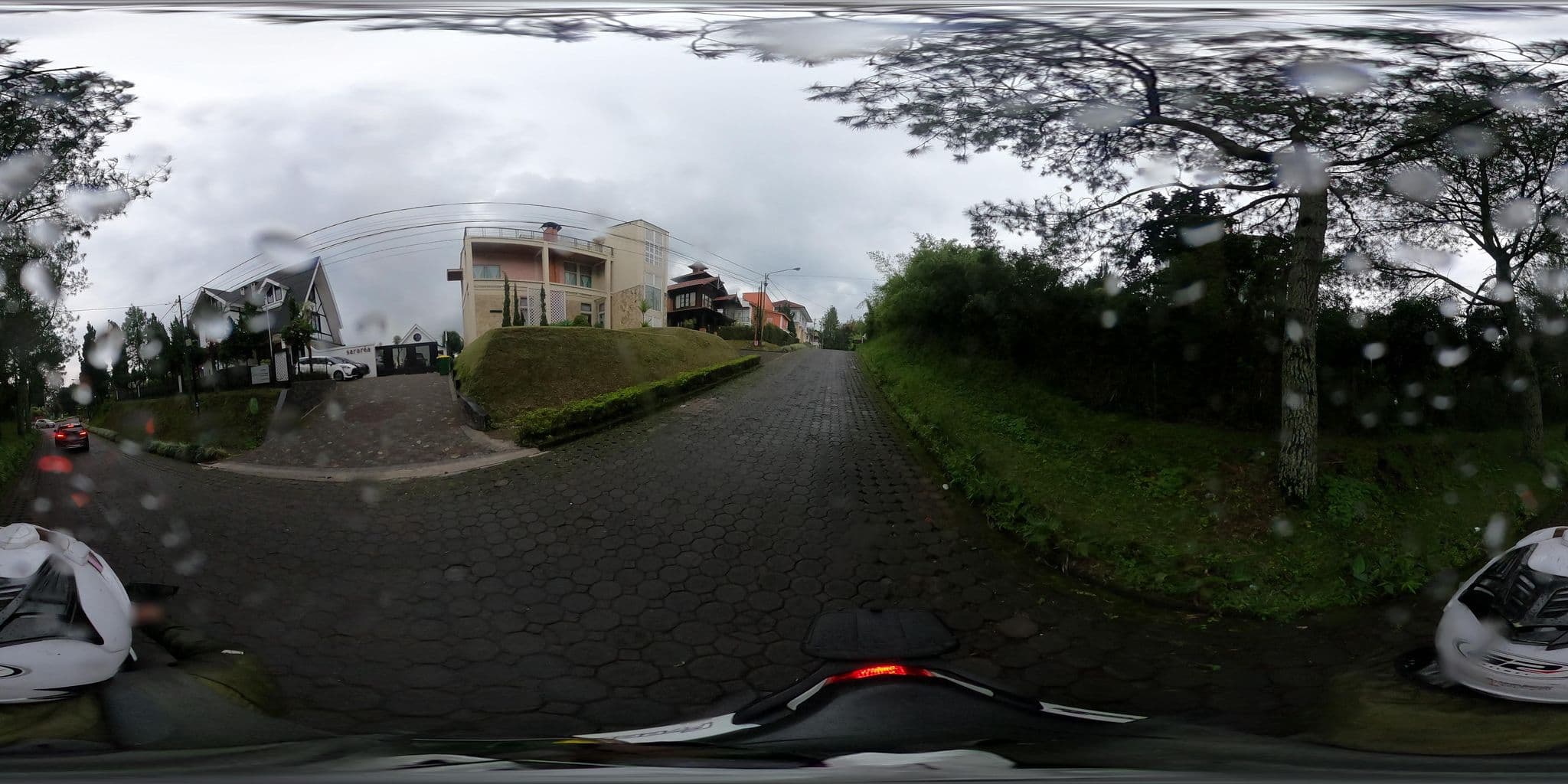 Street view near De Villa, Lembang — © Kaart_Local (CC BY-SA · Mapillary)