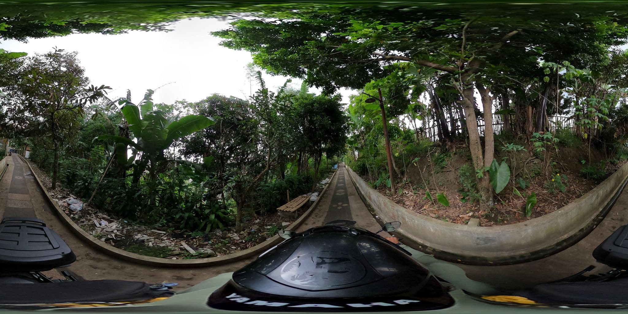 Street view near hotel grand panghegar Bandung, Lembang — © Kaart_Local (CC BY-SA · Mapillary)