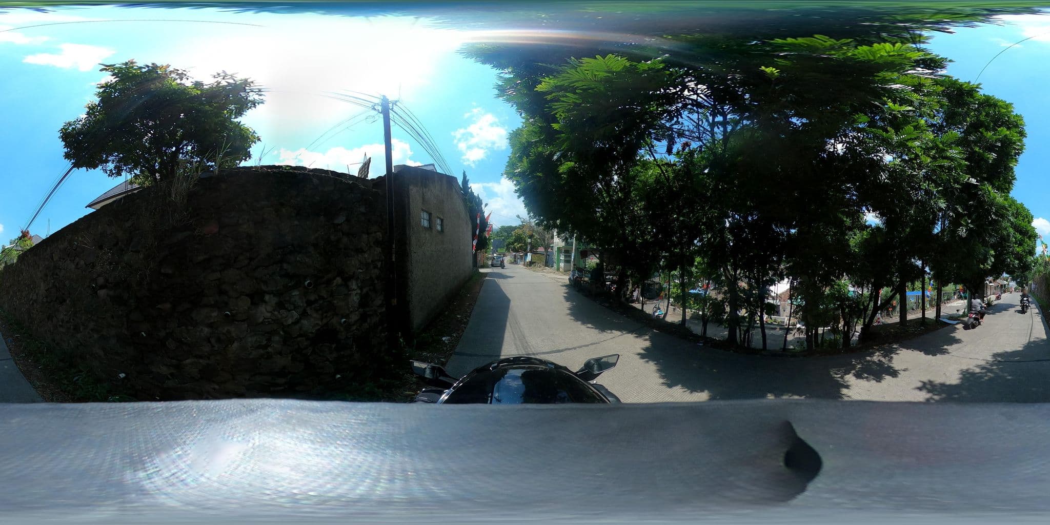 Street view near Parahyangan Village, Bandung — © Kaart_Local (CC BY-SA · Mapillary)