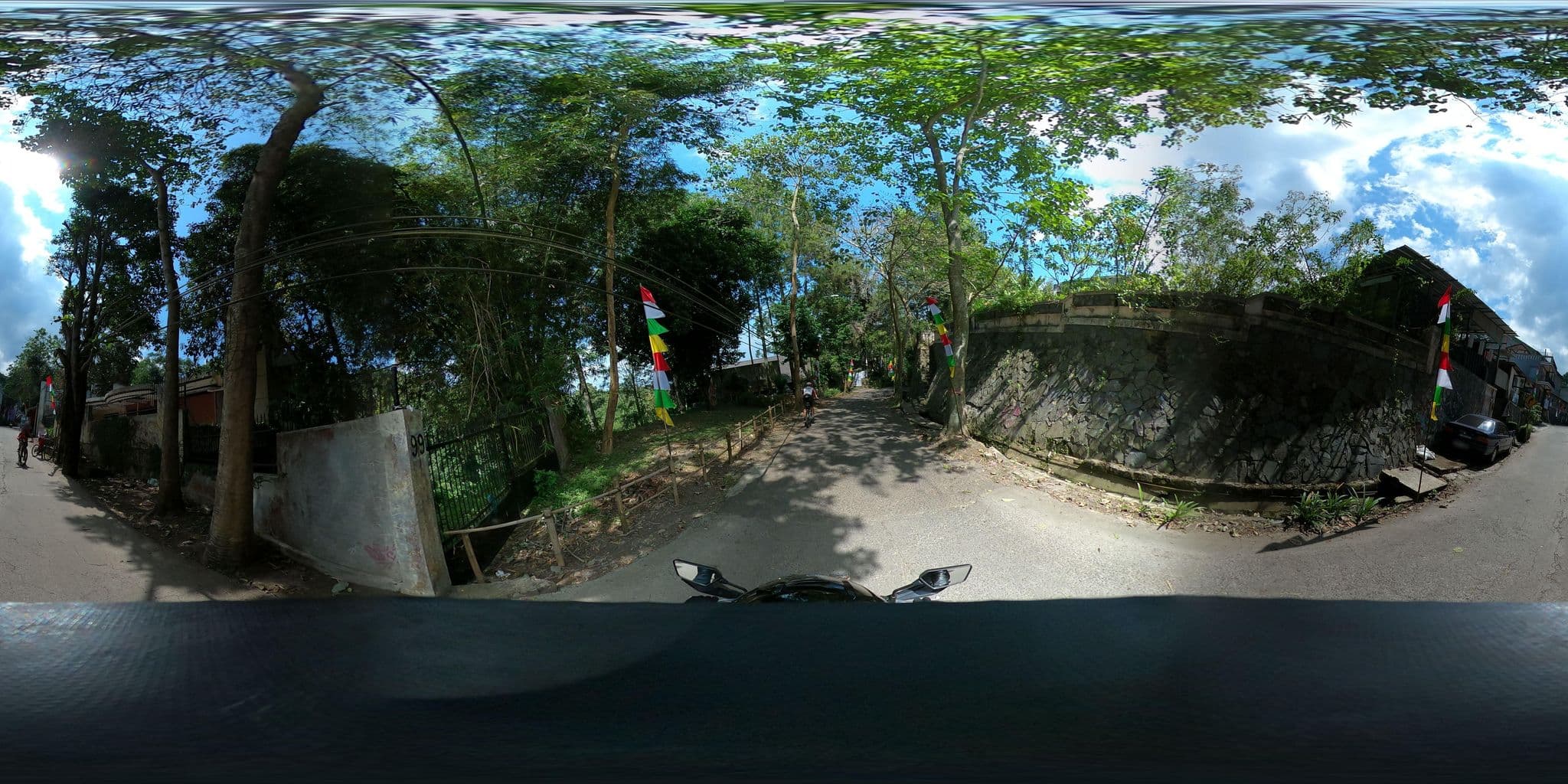 Street view near De Bukit Dago Villa by HouseinBandung.com, Lembang — © Kaart_Local (CC BY-SA · Mapillary)
