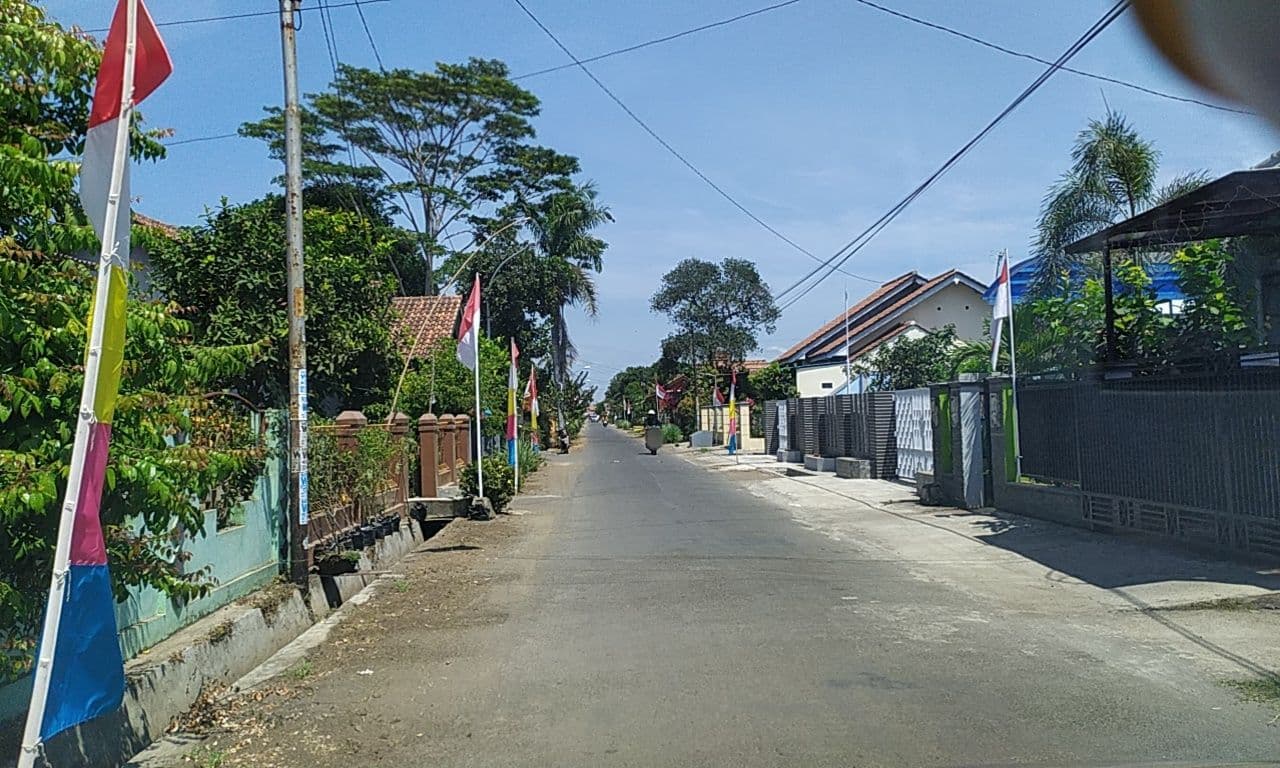 Street view near Damam hotel cilacap, Cilacap — © roadroid (CC BY-SA · Mapillary)