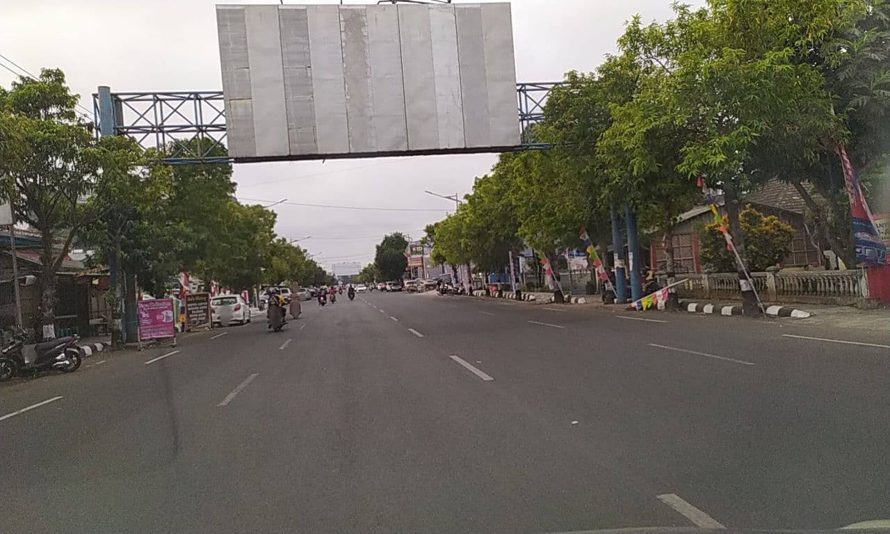 Street view near Hotel Peti Mas Yogyakarta, Cilacap — © roadroid (CC BY-SA · Mapillary)