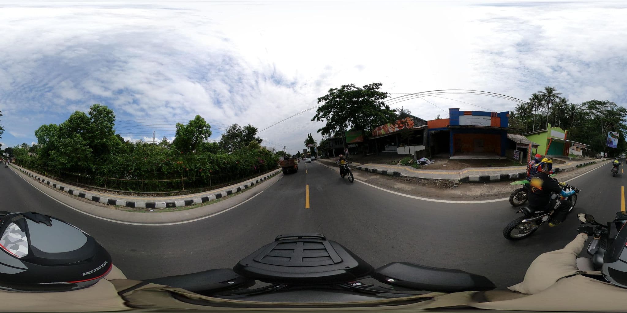 Street view near Mango Guesthouse, Sidareja — © Kaart_Local (CC BY-SA · Mapillary)