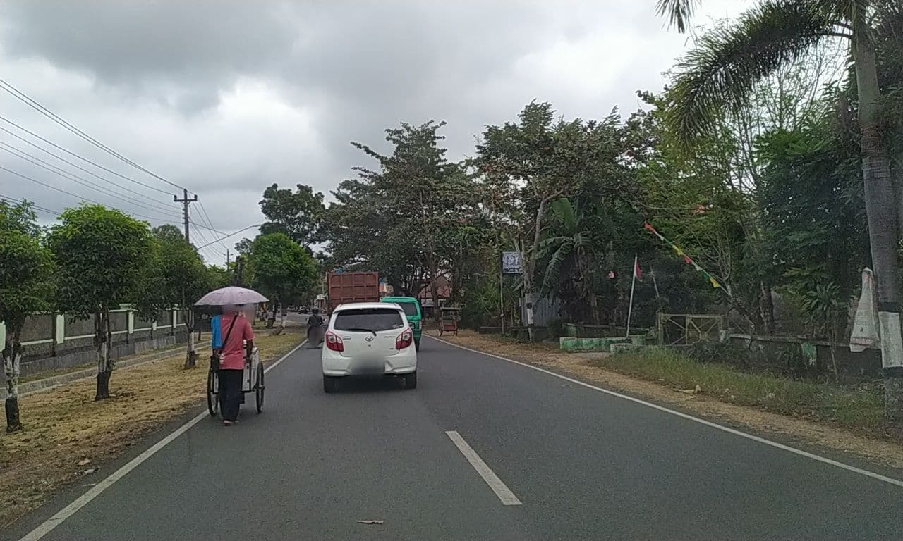 Street view near Hotel wijaya kusuma cilacap, Cilacap — © roadroid (CC BY-SA · Mapillary)