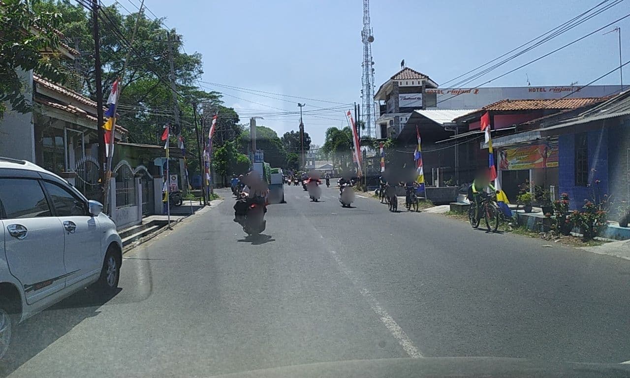 Street view near Hotel Rinjani1, Cilacap — © roadroid (CC BY-SA · Mapillary)