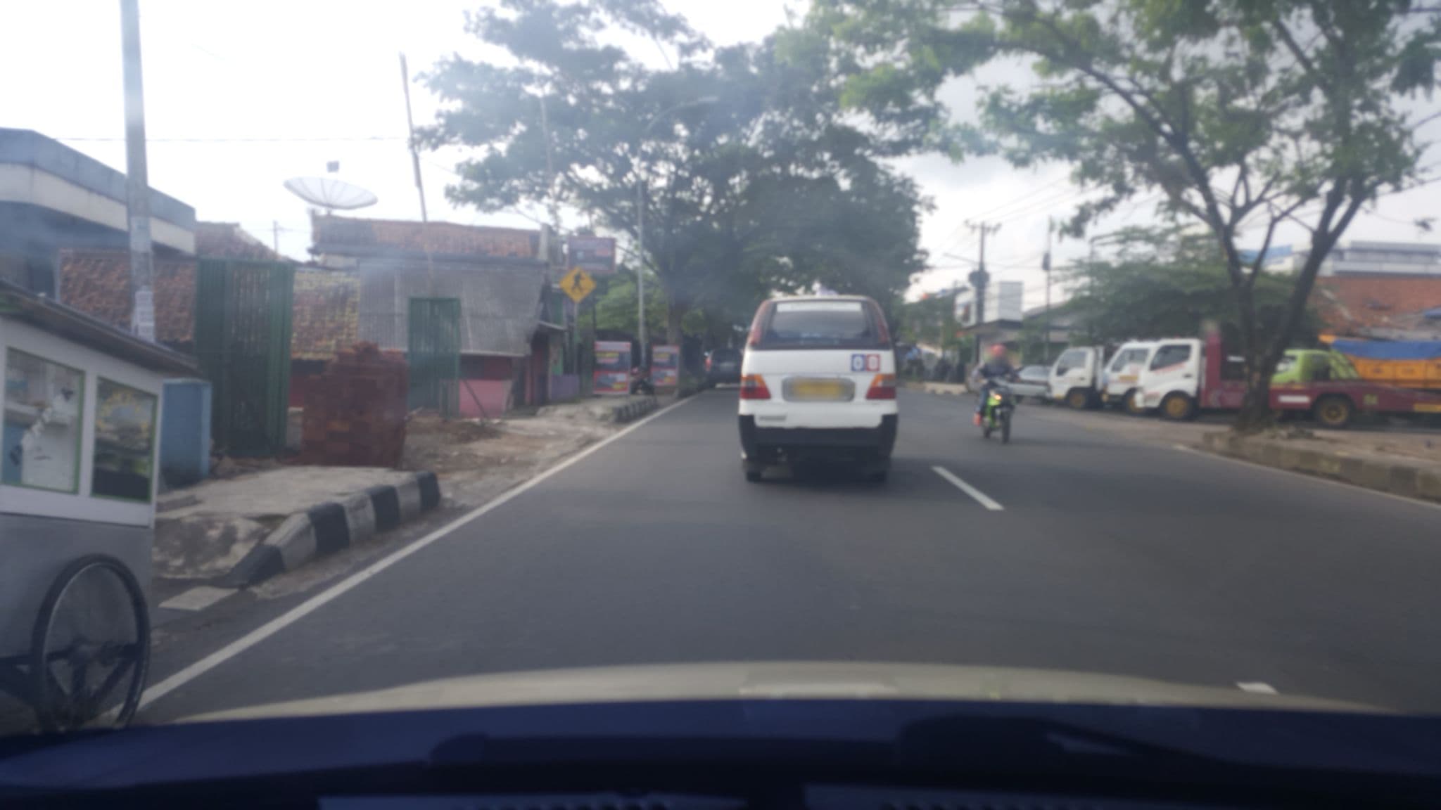 Street view near Hotel & Resto Namira, Tasikmalaya — © fauzirachman (CC BY-SA · Mapillary)