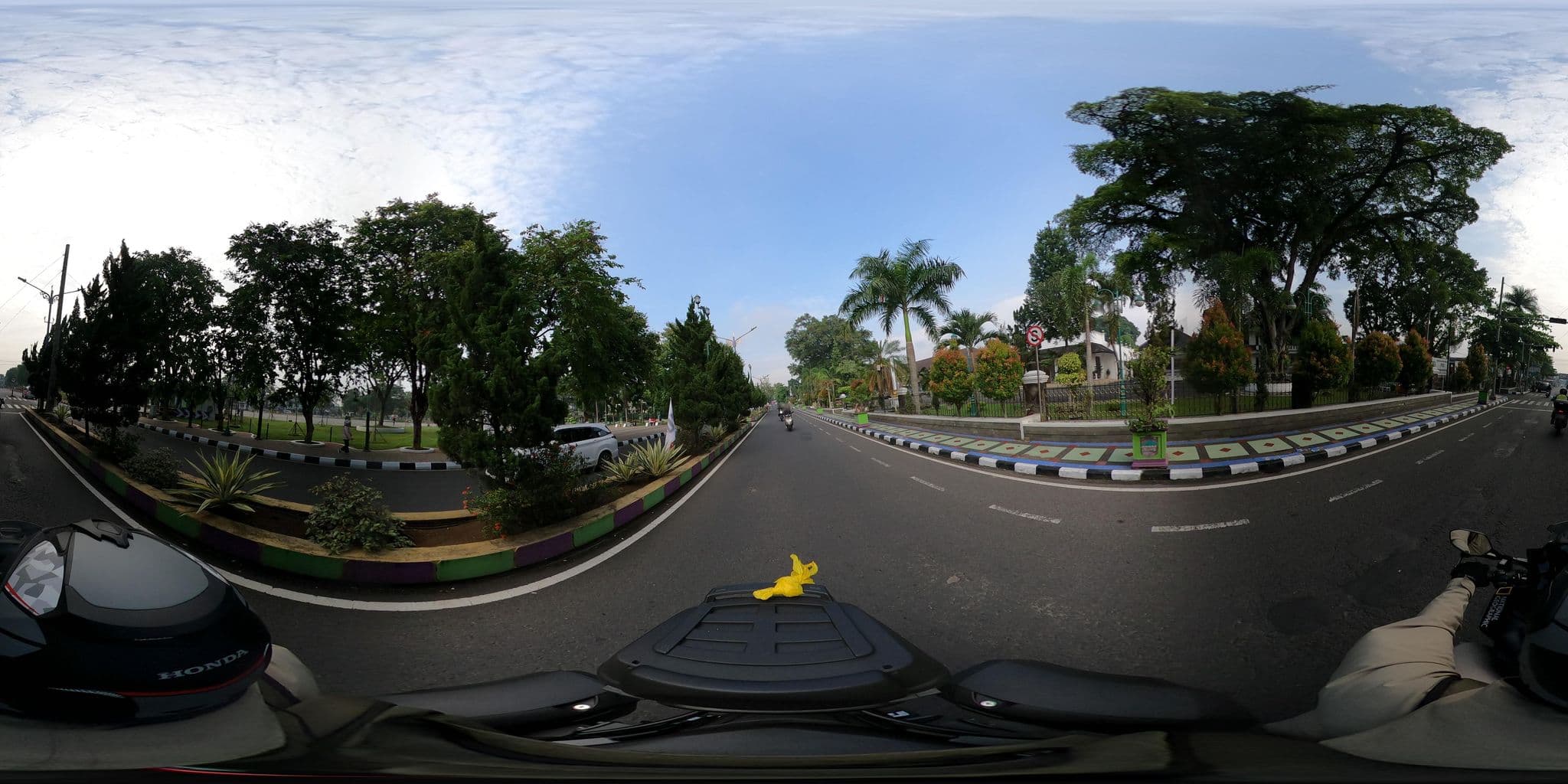 Street view near Grage Sangkan Hotel Spa, Ciamis — © Kaart_Local (CC BY-SA · Mapillary)
