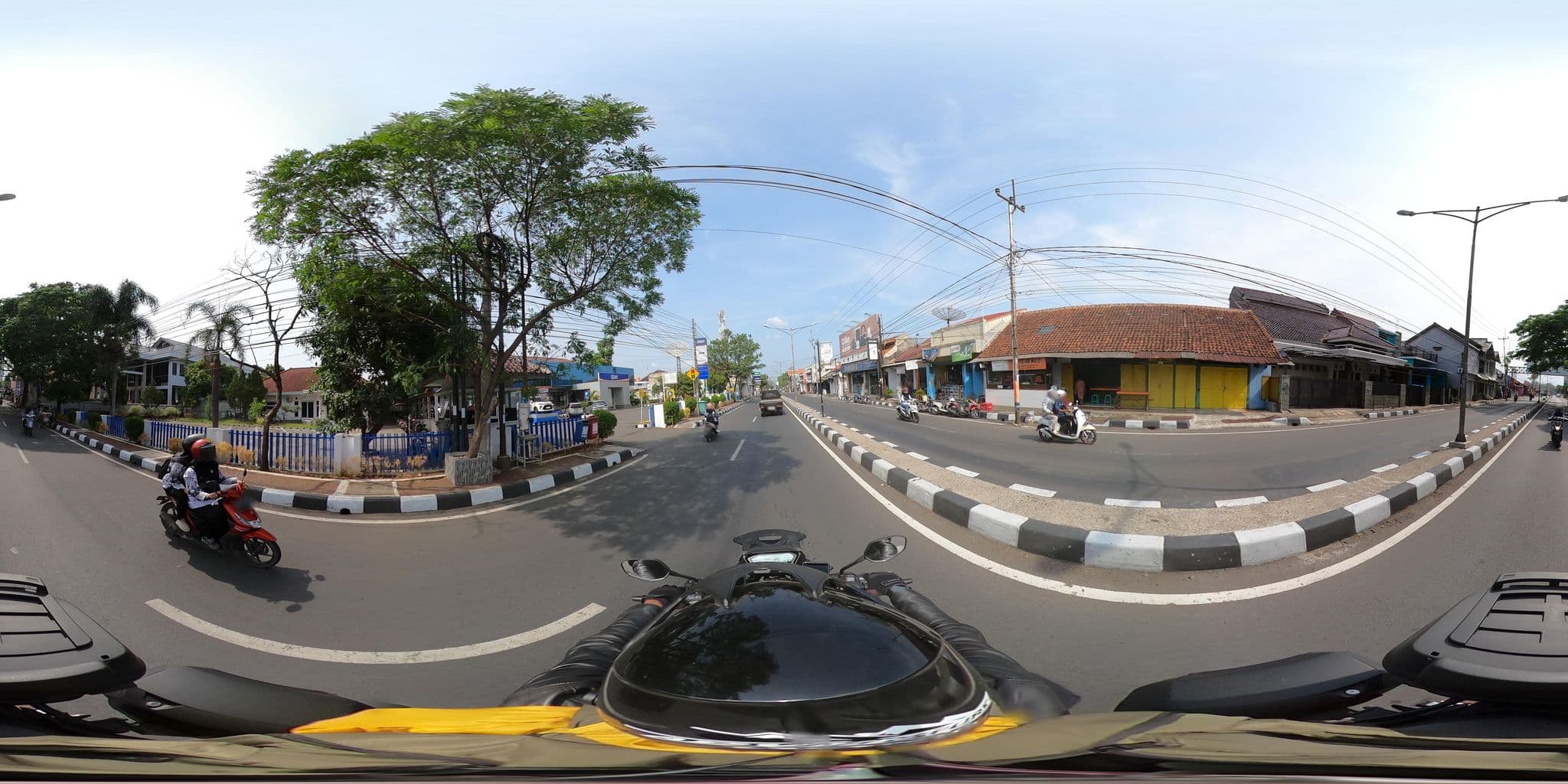 Street view near Wisma Pasir Asih, Majalengka — © Kaart_Local (CC BY-SA · Mapillary)
