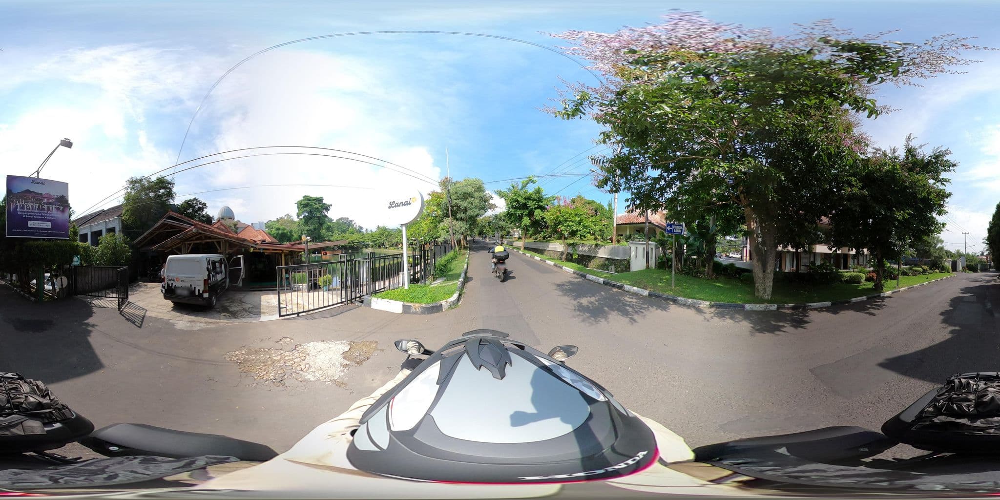 Street view near De Jehan Hotel, Kuningan — © Kaart_Local (CC BY-SA · Mapillary)