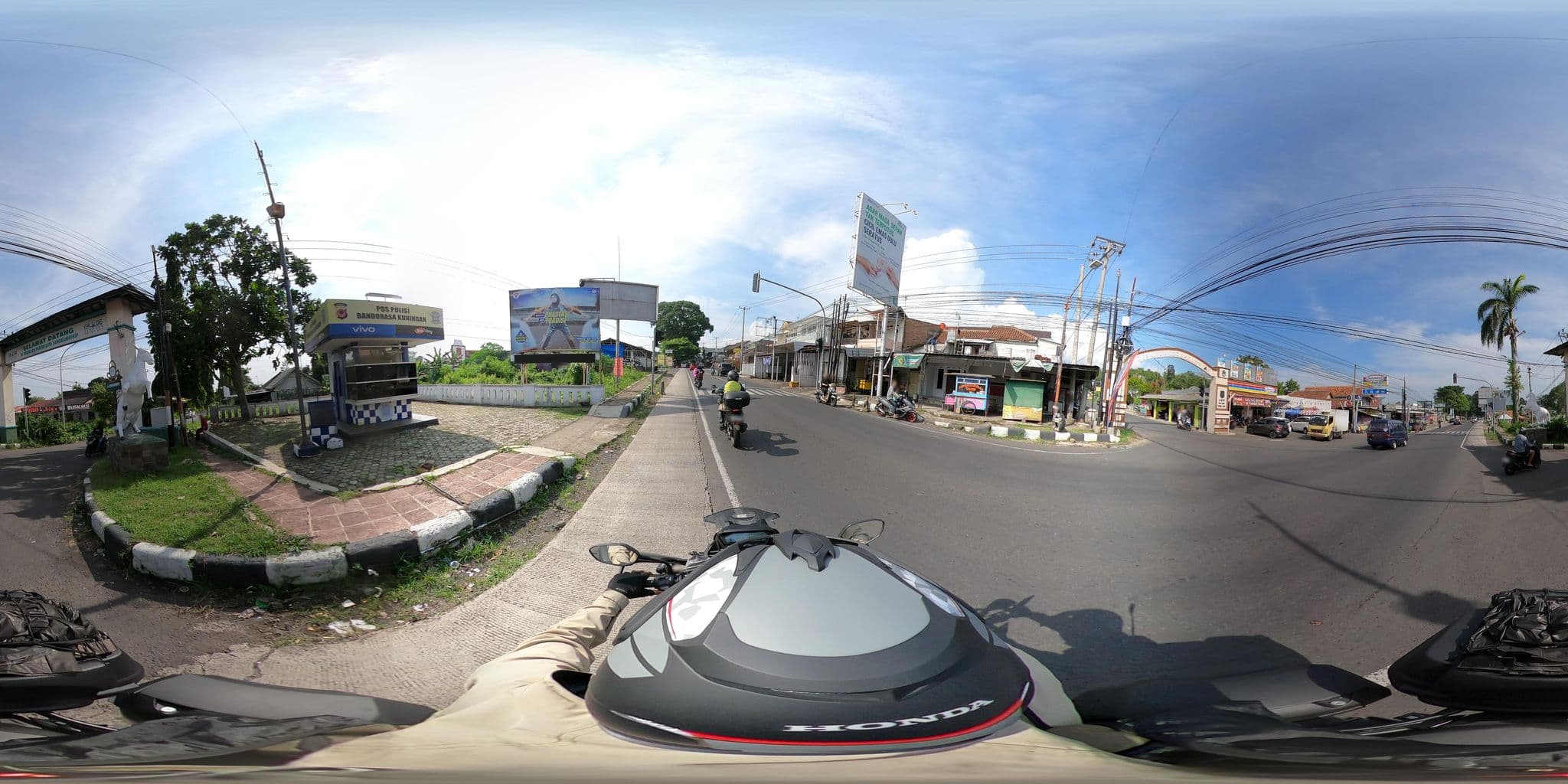 Street view near Sangkan Indah Resort, Kuningan — © Kaart_Local (CC BY-SA · Mapillary)