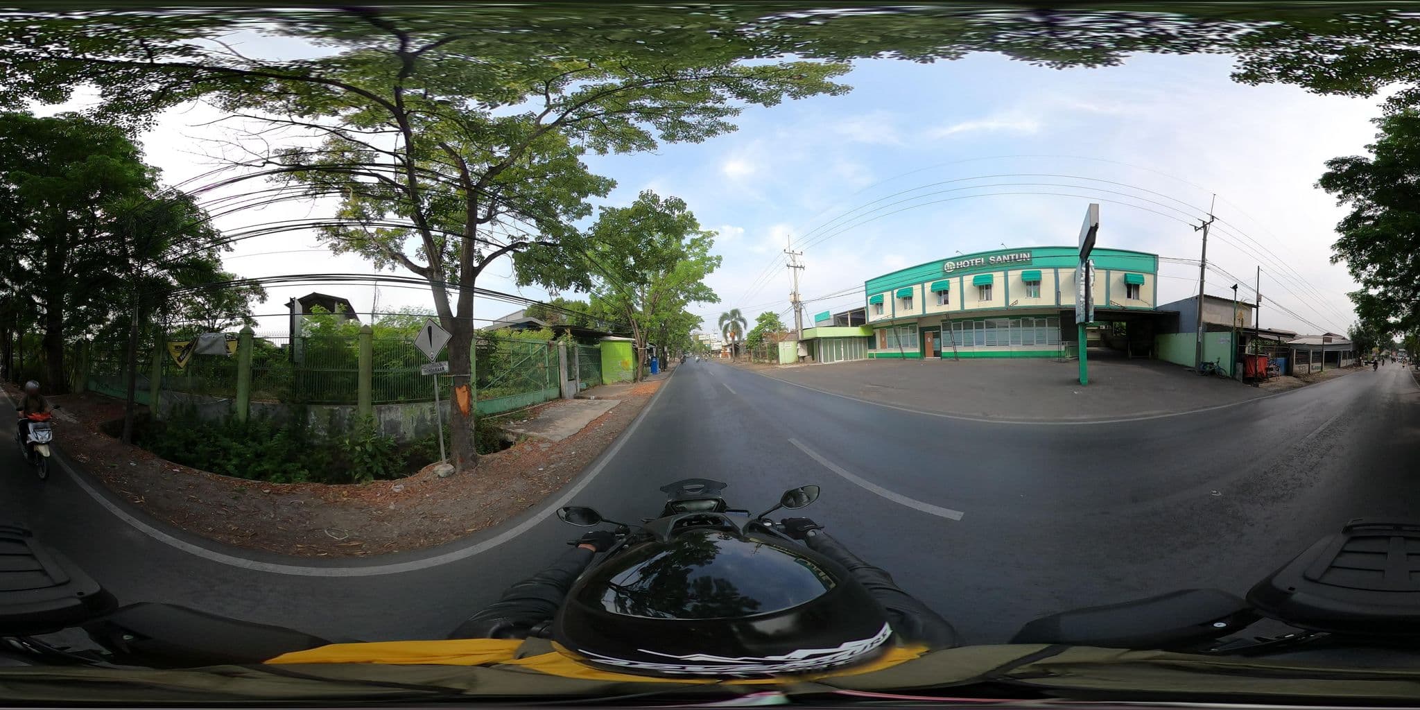 Street view near Airy Syariah Sumber Pangeran Cakrabuana Cirebon, Sumber — © Kaart_Local (CC BY-SA · Mapillary)