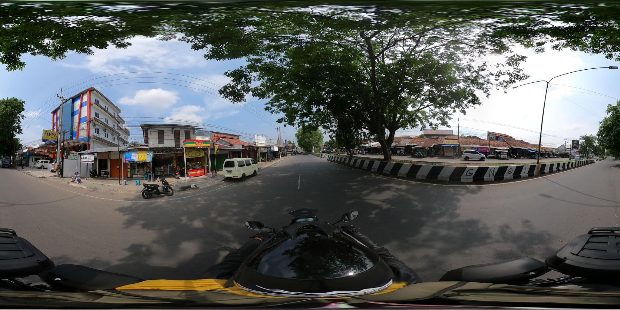 Street view near Arya Hotel Majalengka, Majalengka — © Kaart_Local (CC BY-SA · Mapillary)