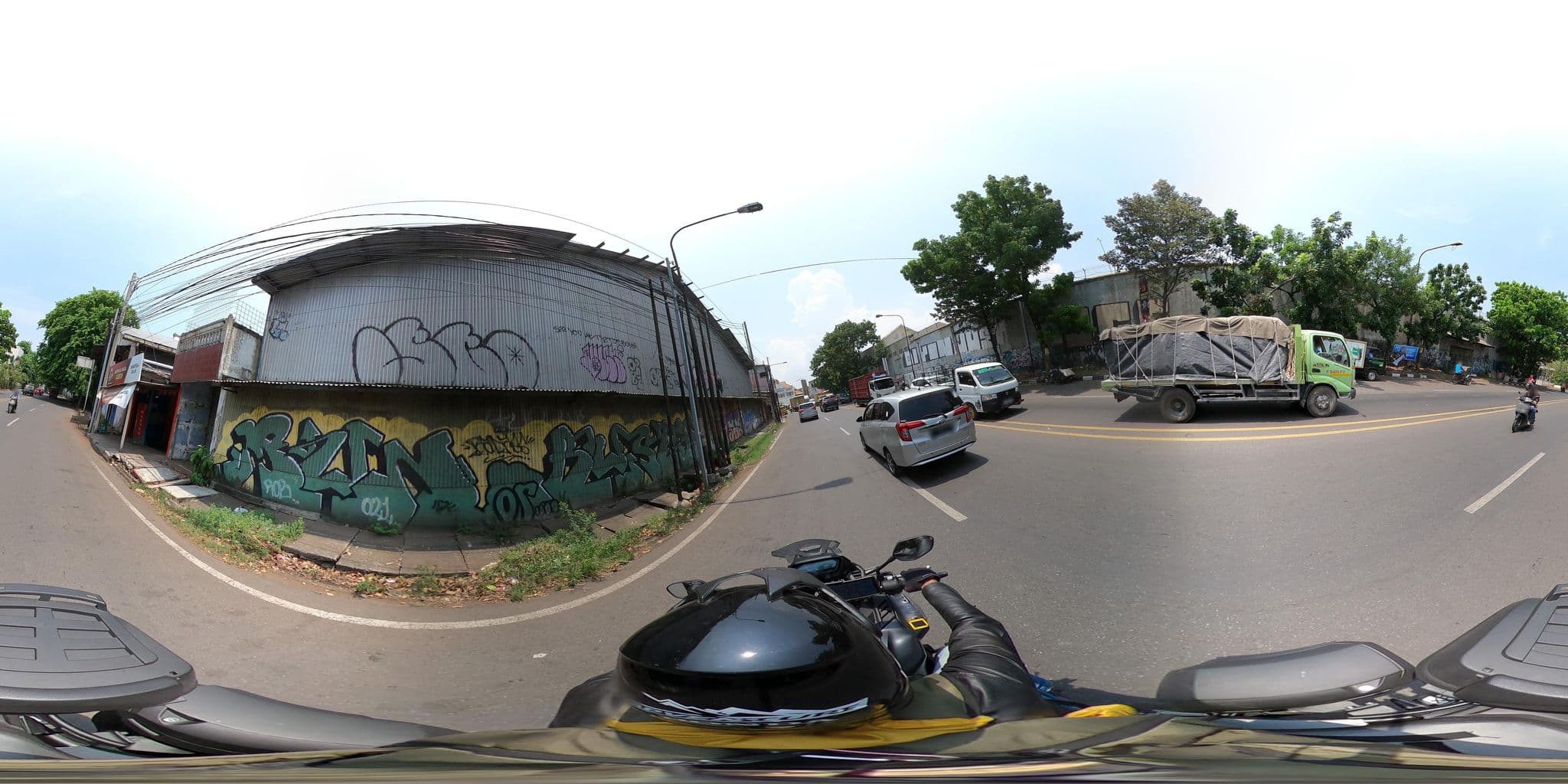 Street view near Hotel Penta Room 344, Cirebon — © Kaart_Local (CC BY-SA · Mapillary)