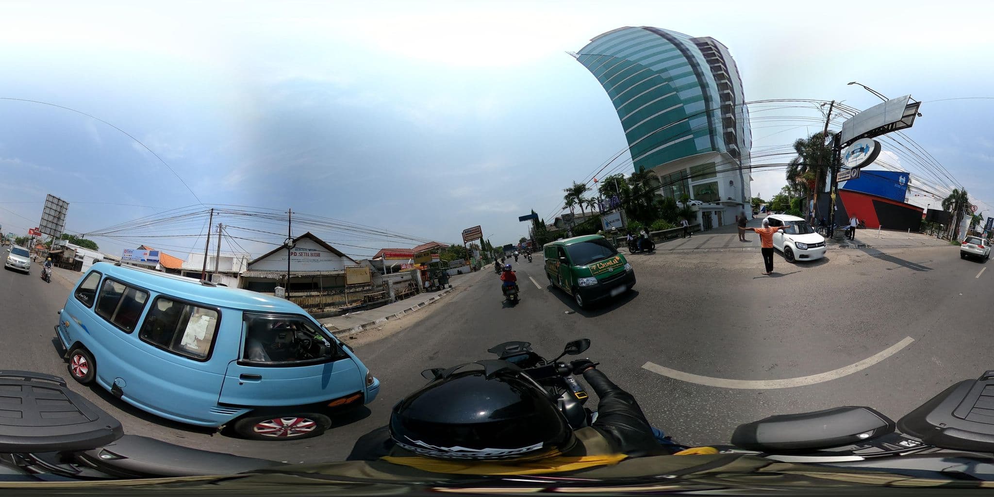 Street view near Hotel newton, Cirebon — © Kaart_Local (CC BY-SA · Mapillary)