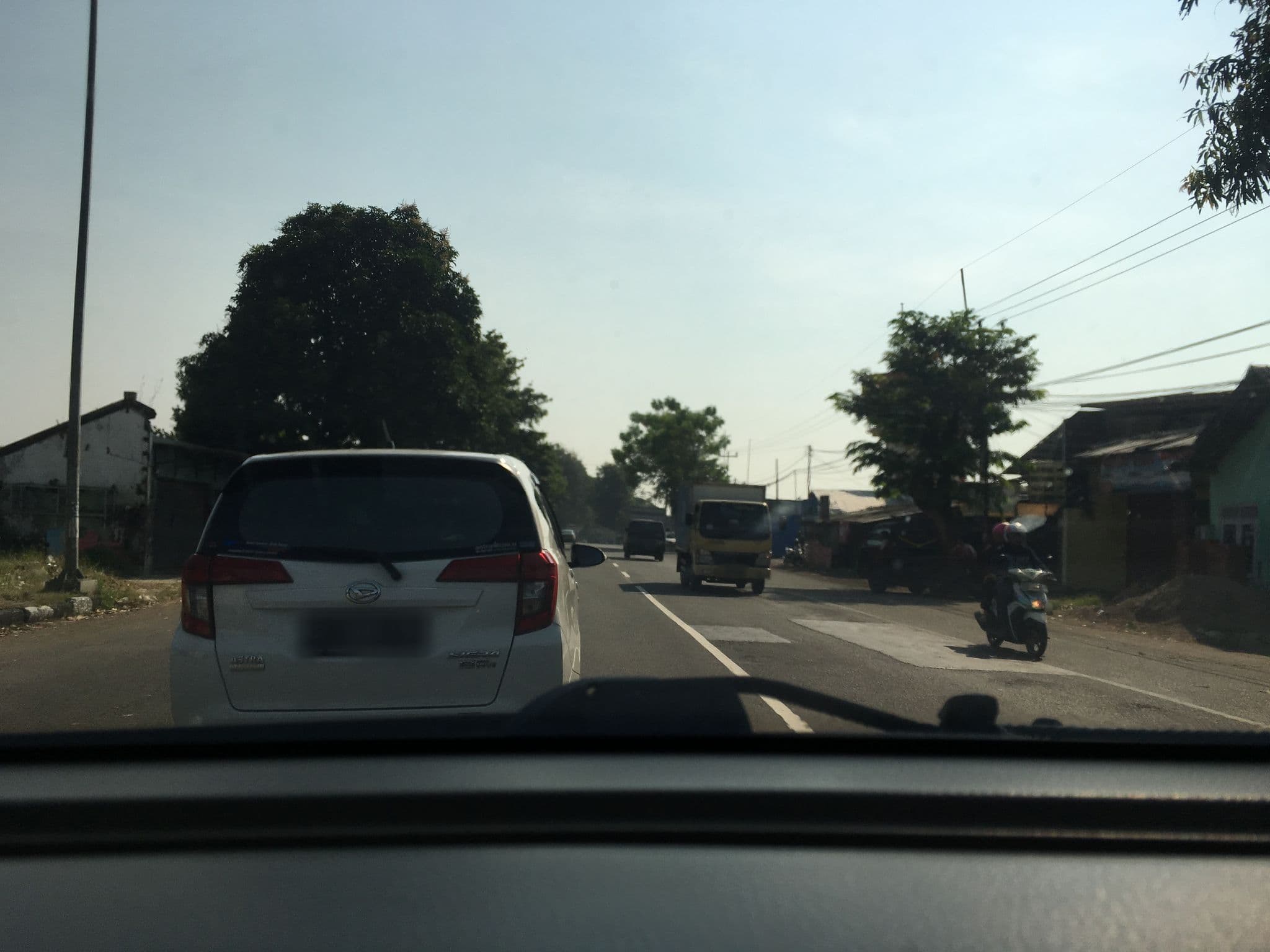 Street view near Hotel le meridien, Cirebon — © dgozin (CC BY-SA · Mapillary)