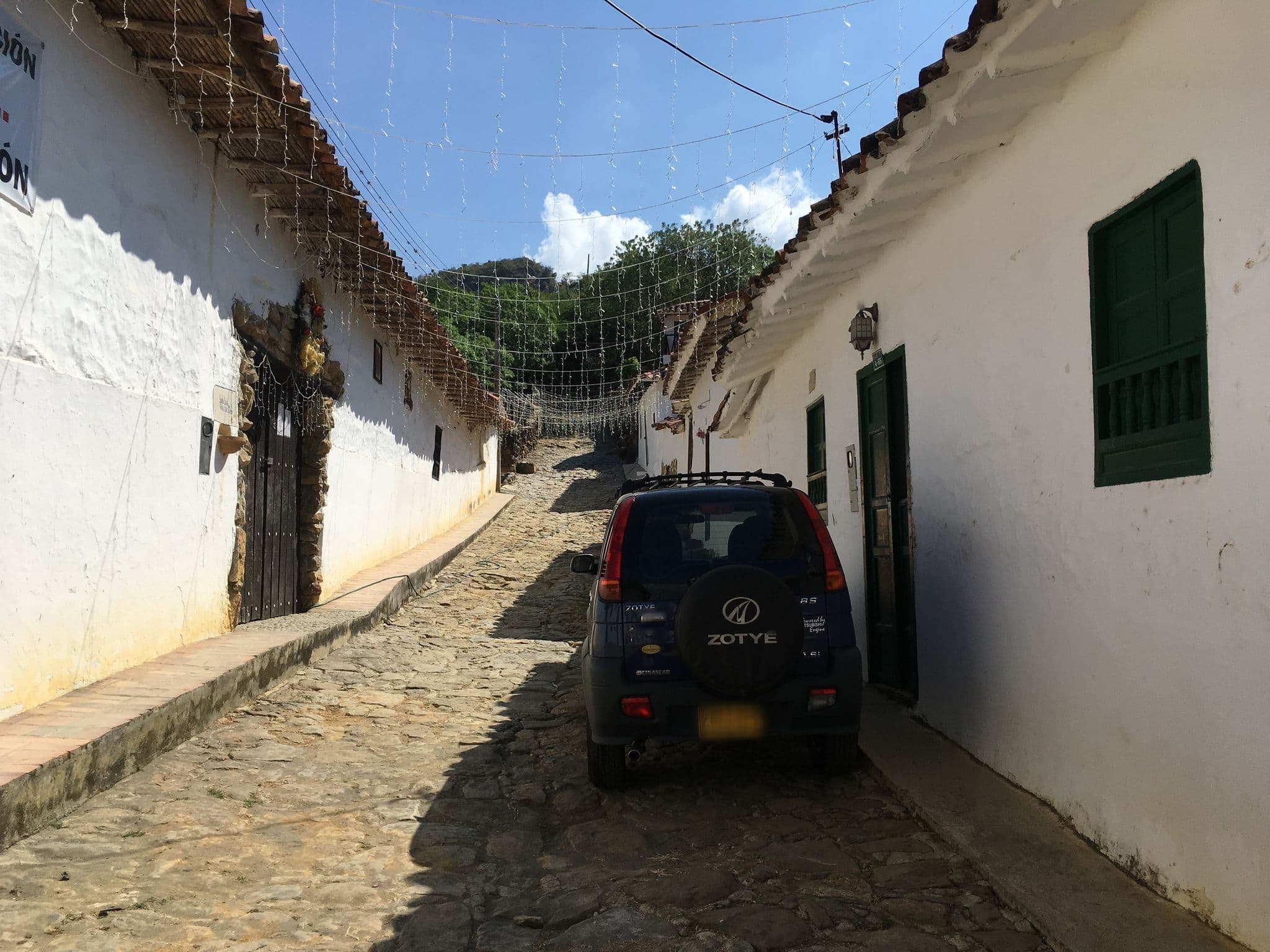 Street view near Santa Lucia de Mucuruva, Barichara — © nicovargas (CC BY-SA · Mapillary)