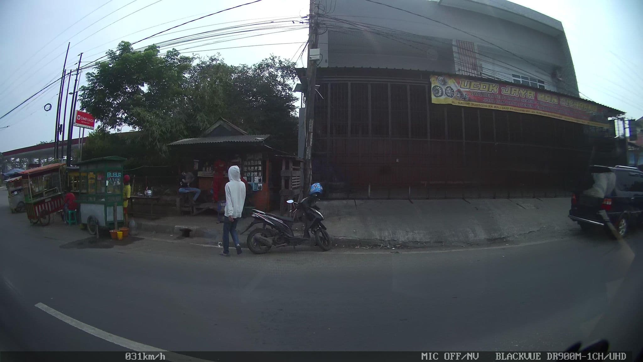 Street view near Ibis Hotels Bandung Trans Studio, Cikarang — © kaart_2 (CC BY-SA · Mapillary)