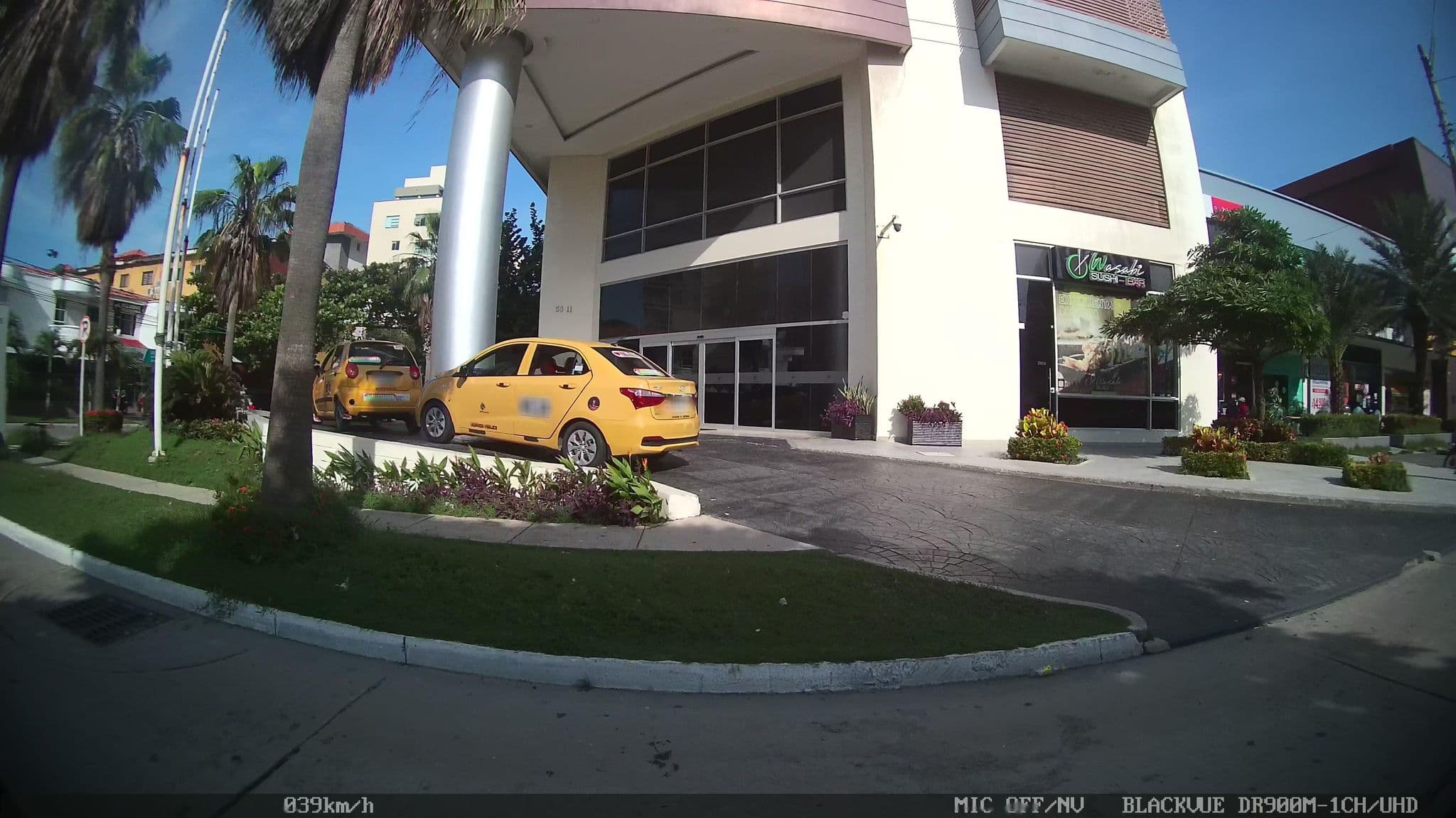 Street view near GHL Hotel Barranquilla, Barranquilla — © kaart_2 (CC BY-SA · Mapillary)