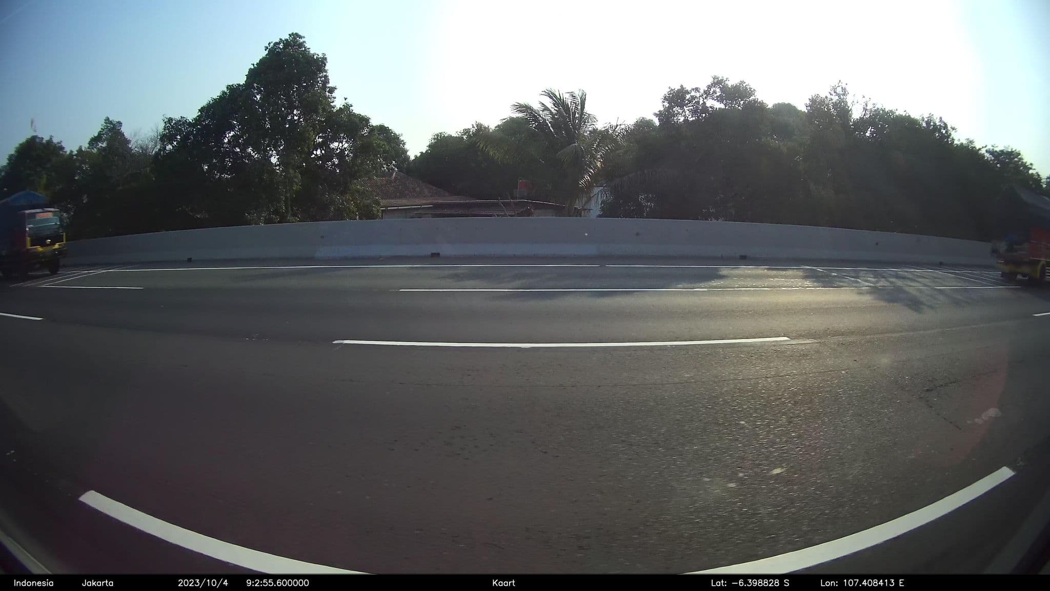 Street view near Grand Ussu, Cikampek — © kaart5 (CC BY-SA · Mapillary)