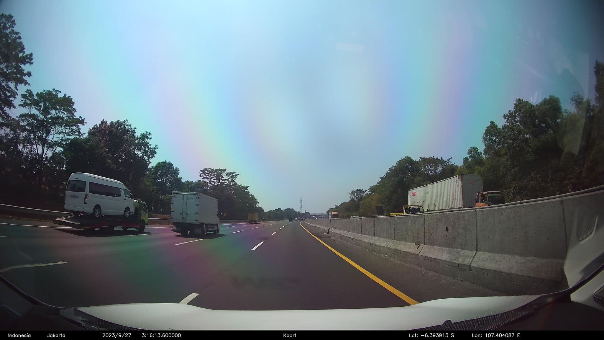 Street view near Hotel sahid imara palembang, Cikampek — © kaart_2 (CC BY-SA · Mapillary)
