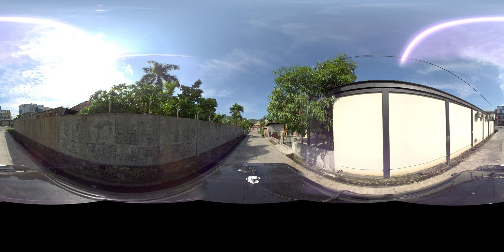 Street view near d'Ox Ville, Padang — © sarahantos (CC BY-SA · Mapillary)