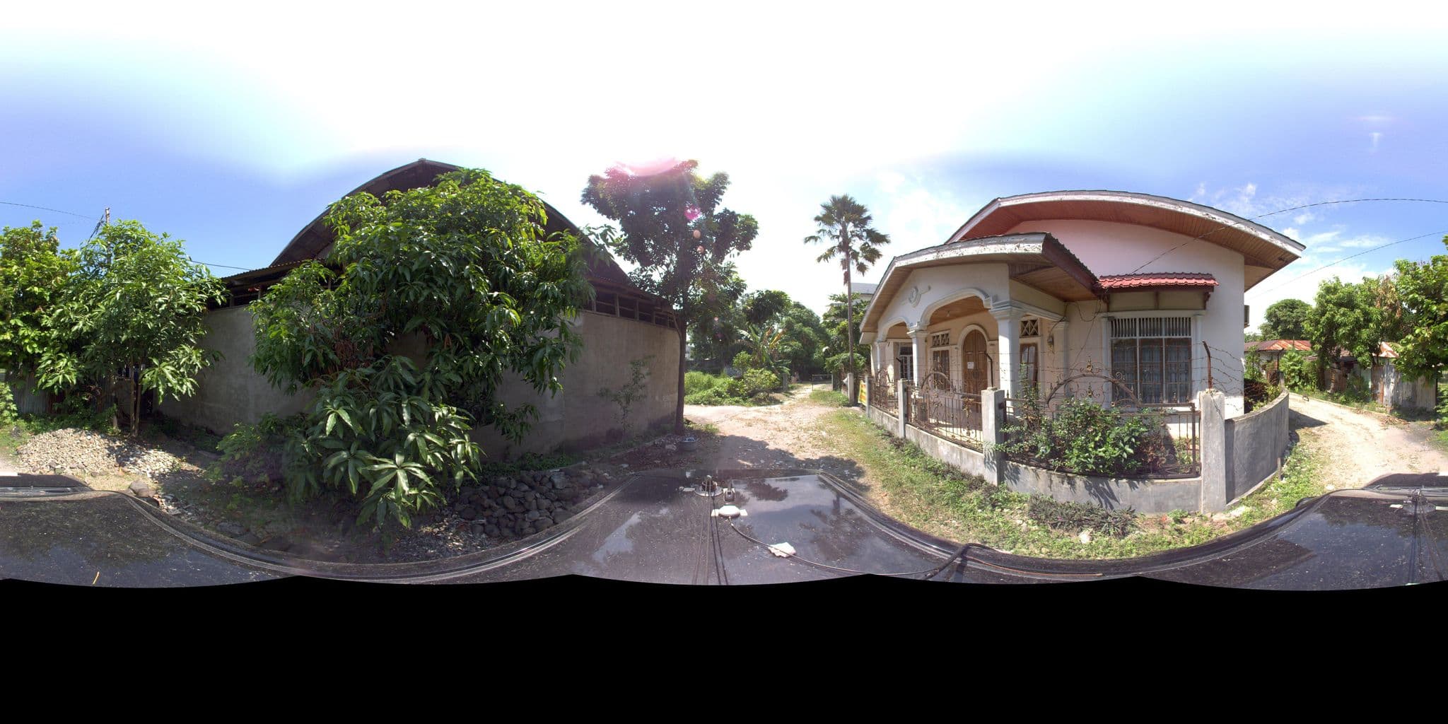 Street view near PRK BaseCamp, Padang — © sarahantos (CC BY-SA · Mapillary)