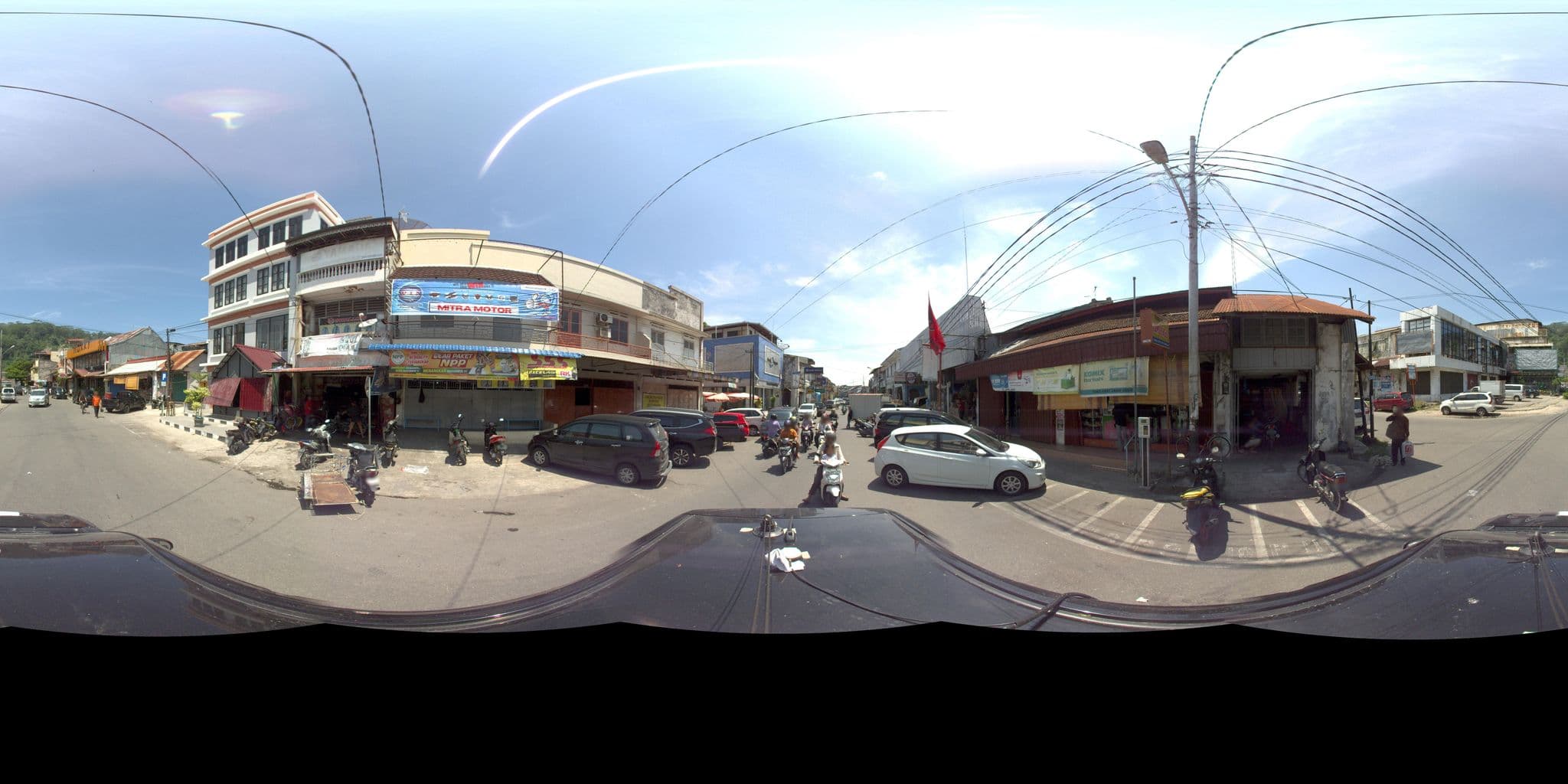 Street view near Wisma Immanuel, Padang — © sarahantos (CC BY-SA · Mapillary)