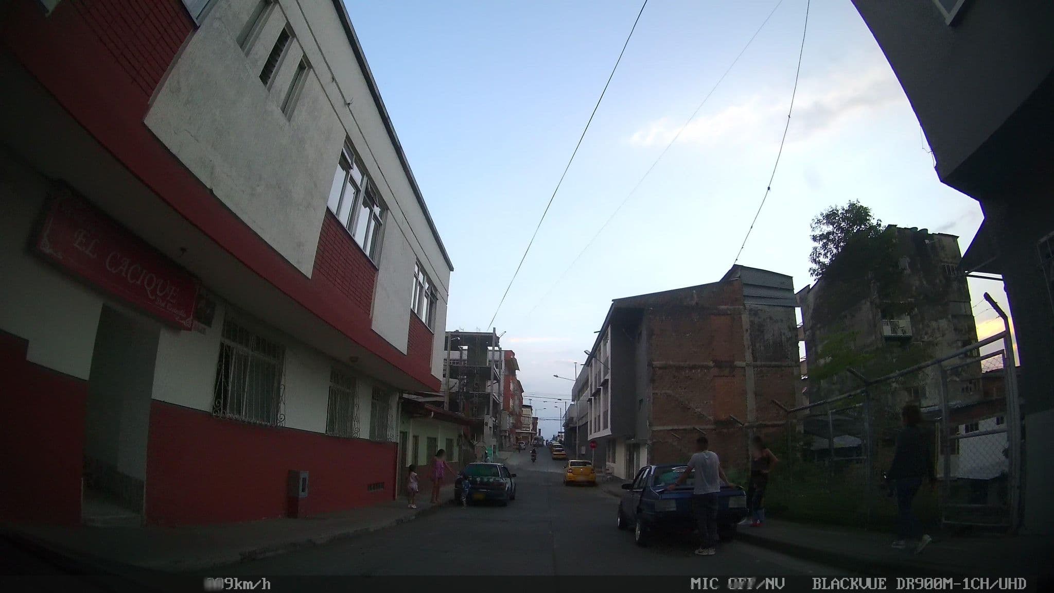 Street view near Residencias El Cacique, Calarcá — © kaart_2 (CC BY-SA · Mapillary)