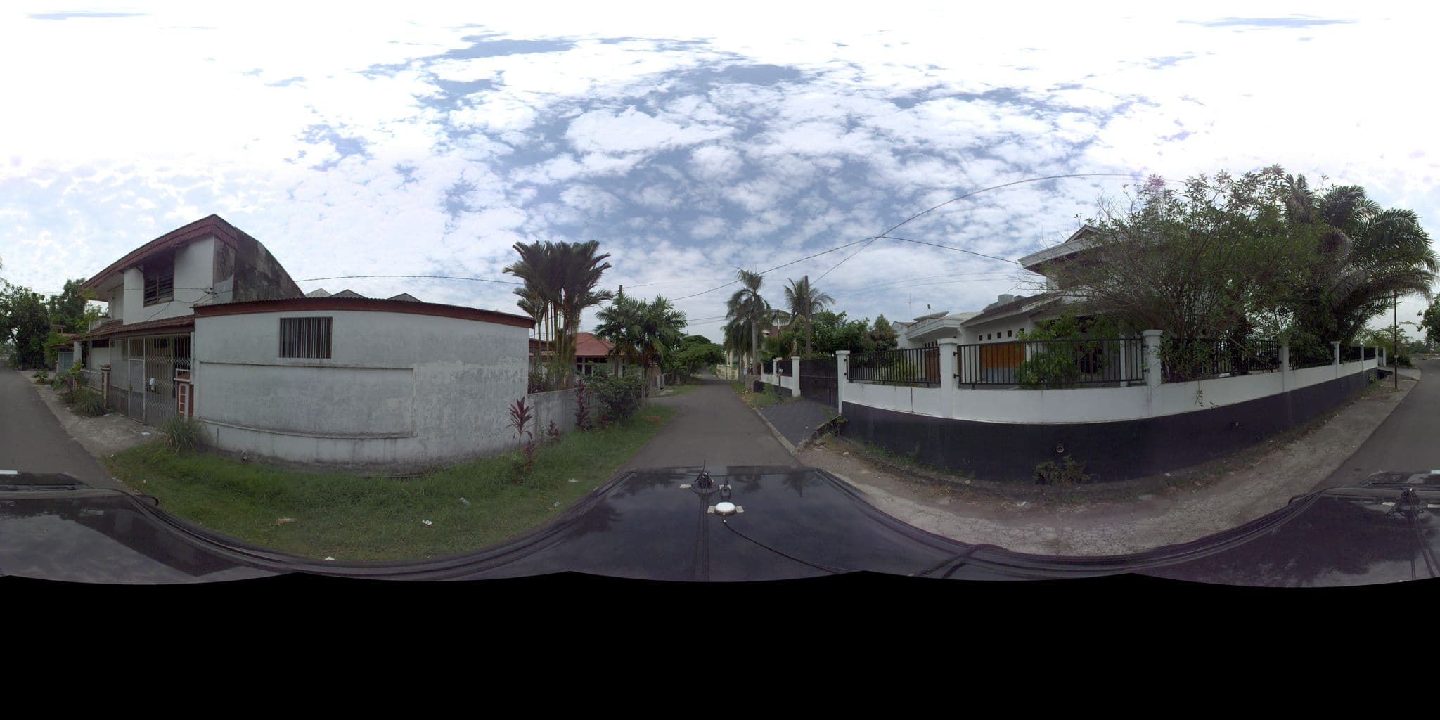 Street view near Hotel Jalan Bali, Padang — © santos1 (CC BY-SA · Mapillary)
