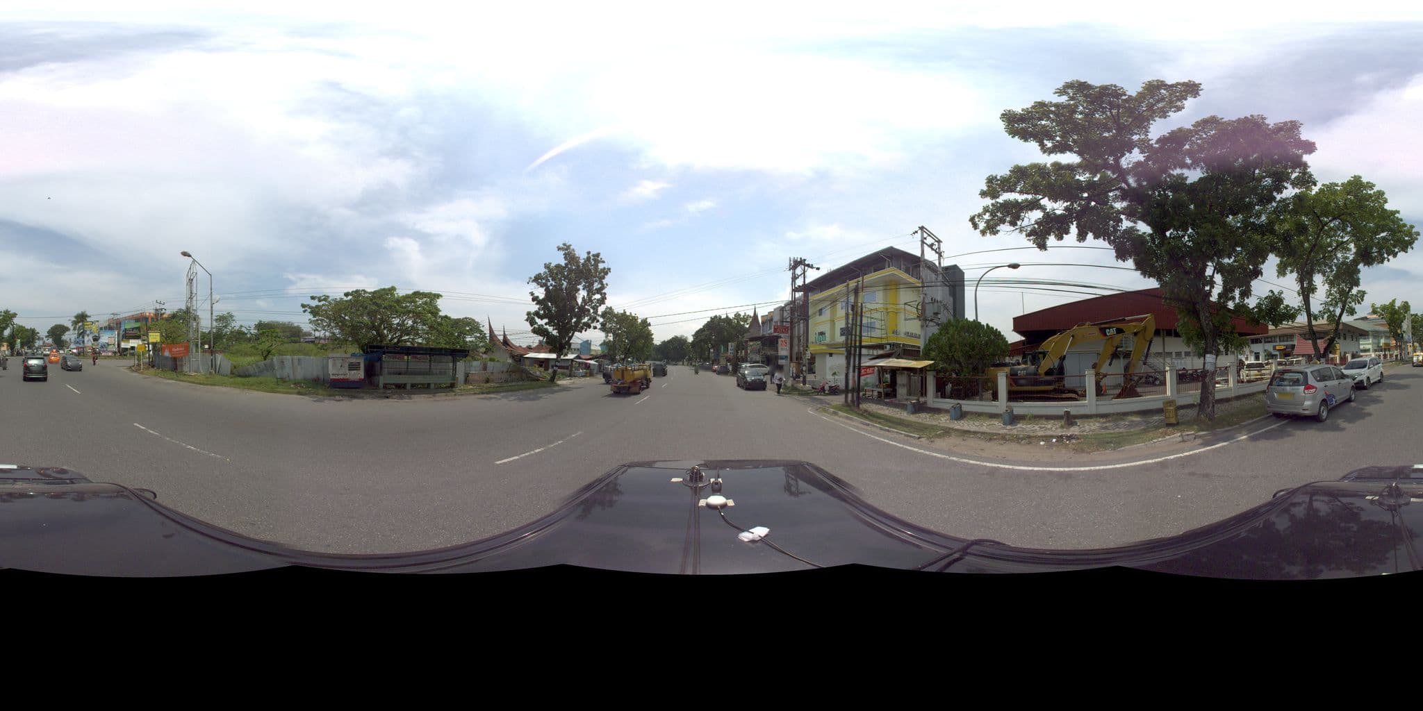 Street view near Ion Hotel, Padang — © sarahantos (CC BY-SA · Mapillary)