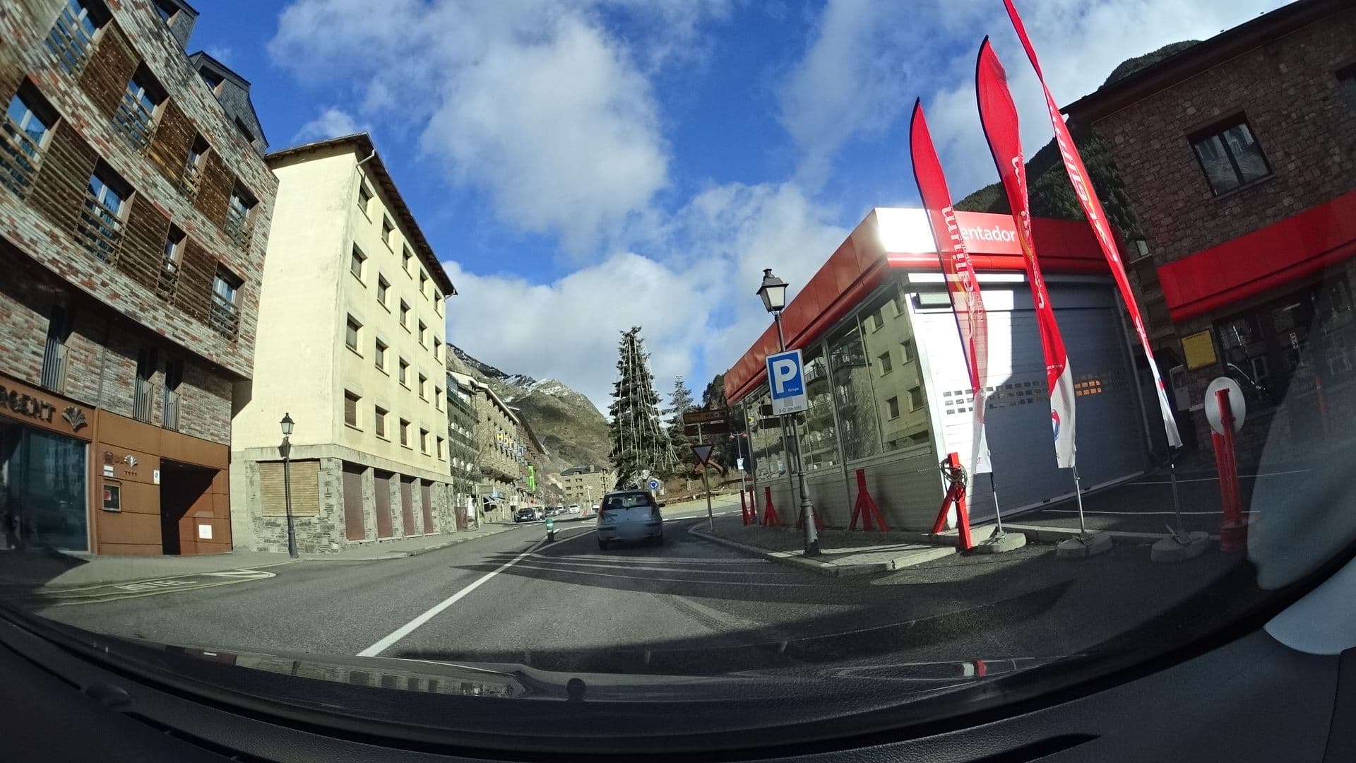 Street view near Font d'Argent, Canillo — © sashazykov (CC BY-SA · Mapillary)