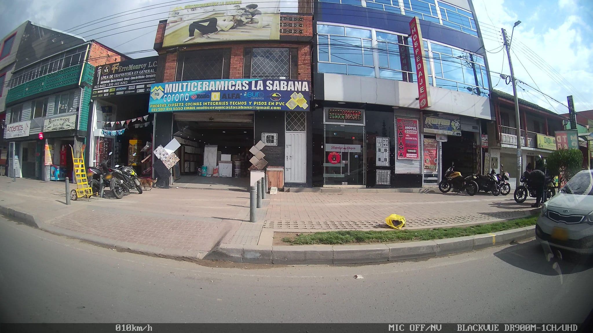 Street view near Hospedaje Olimpus, Funza — © taylorsmock (CC BY-SA · Mapillary)