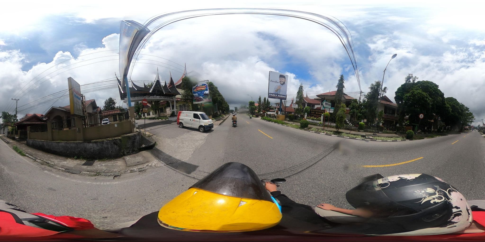 Street view near hotel flaminggo, Padangpanjang — © rgtm_ryuiki (CC BY-SA · Mapillary)