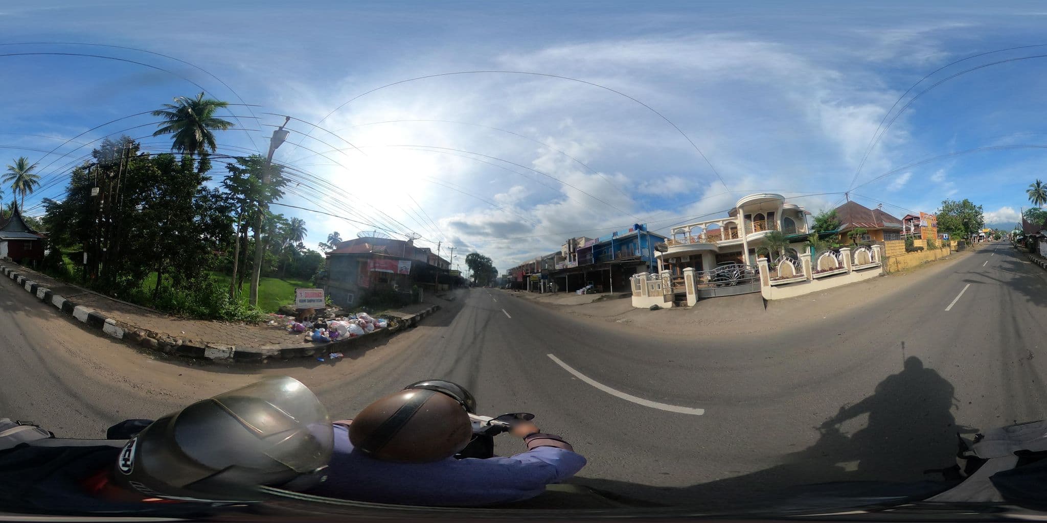 Street view near Penginapan Dm Syariah, Padangpanjang — © rgtm_ryuiki (CC BY-SA · Mapillary)